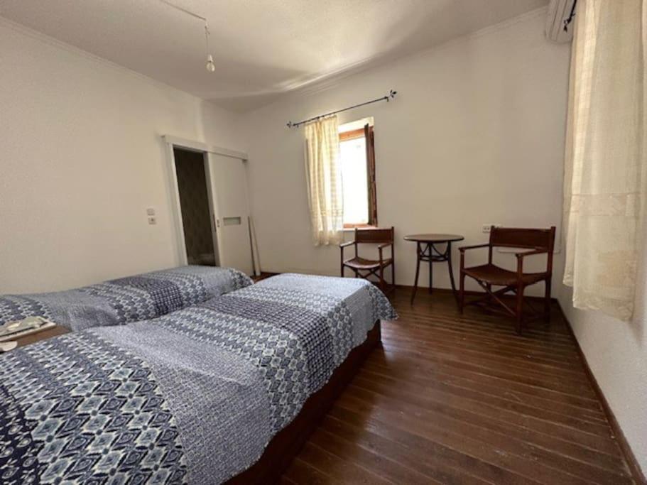 Two-Bedroom House photo 2