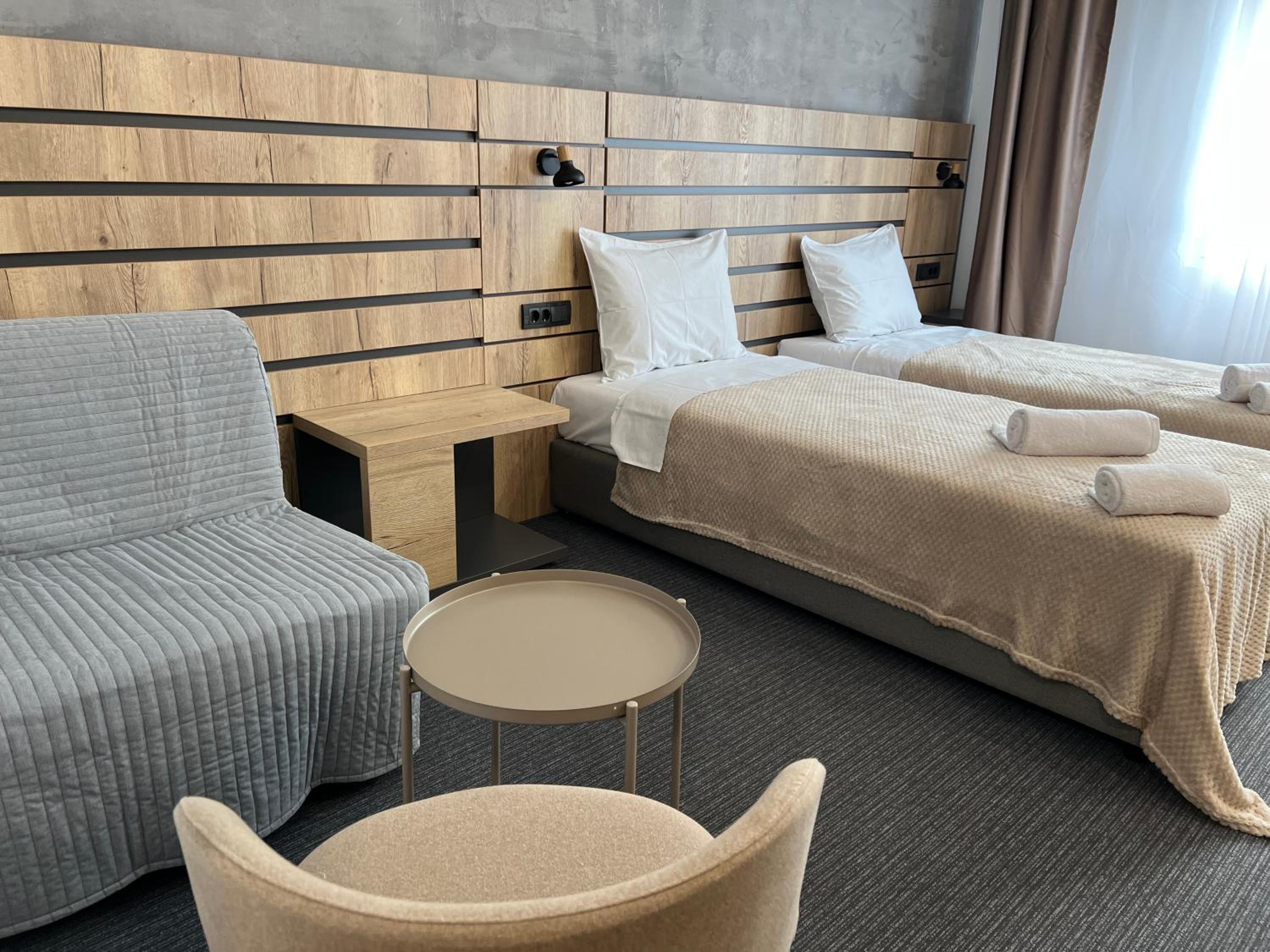 Standard Triple Room photo 3