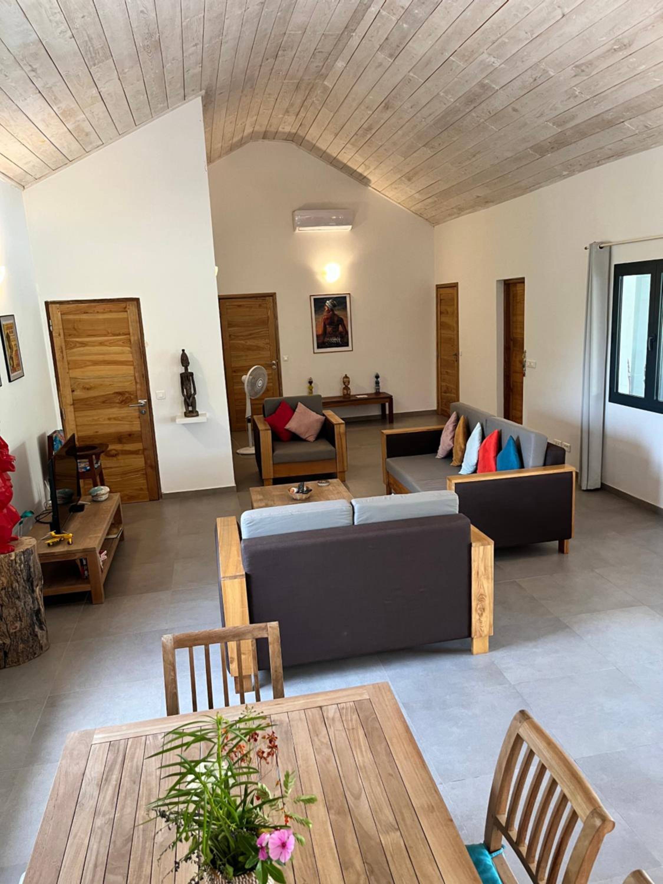 Three-Bedroom Villa photo 2