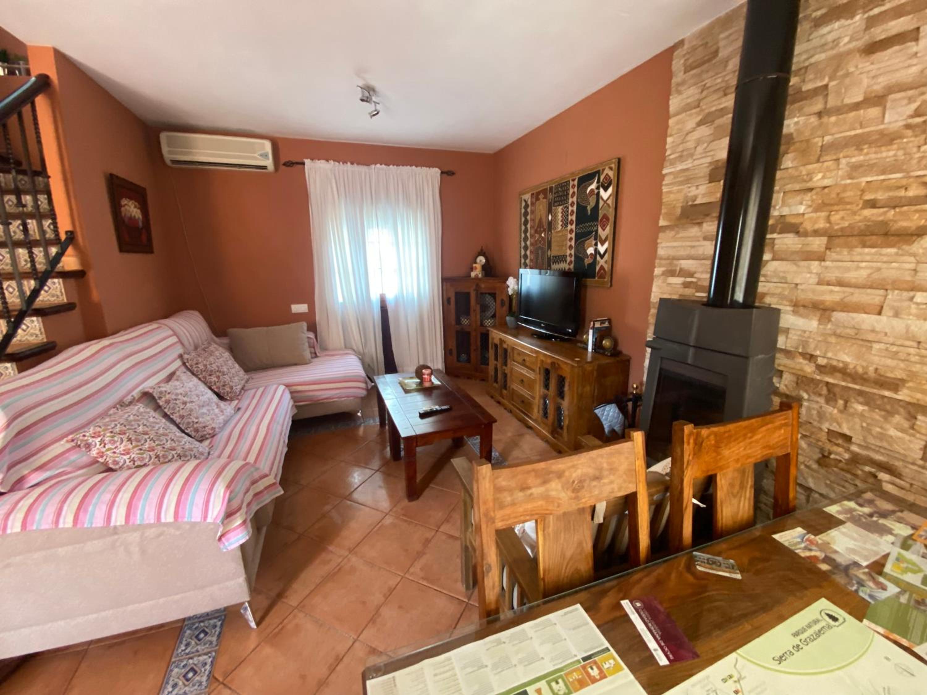 Casa de cuatro habitaciones