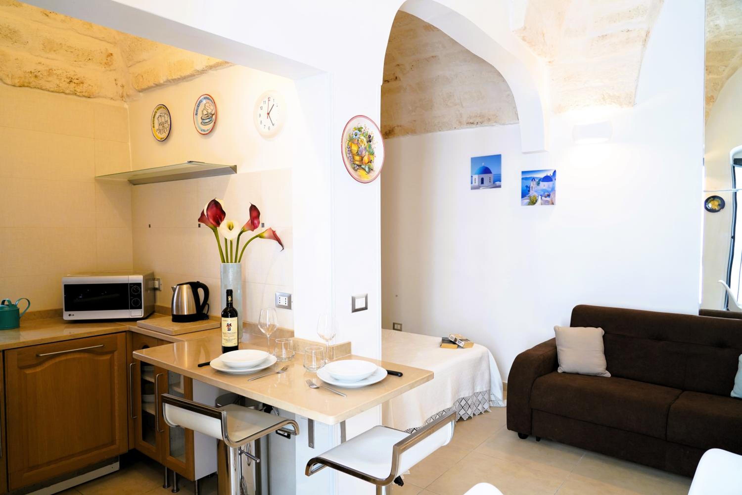 One-Bedroom House photo 2