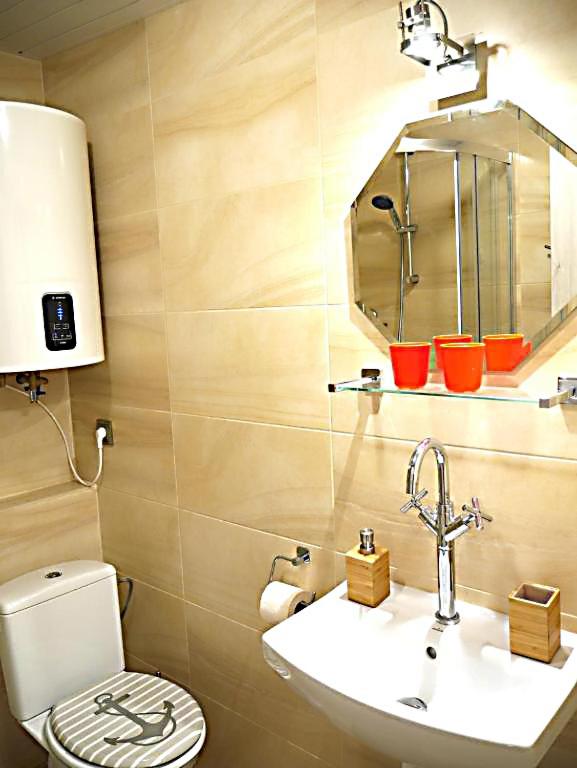 Double Room - Photo 2