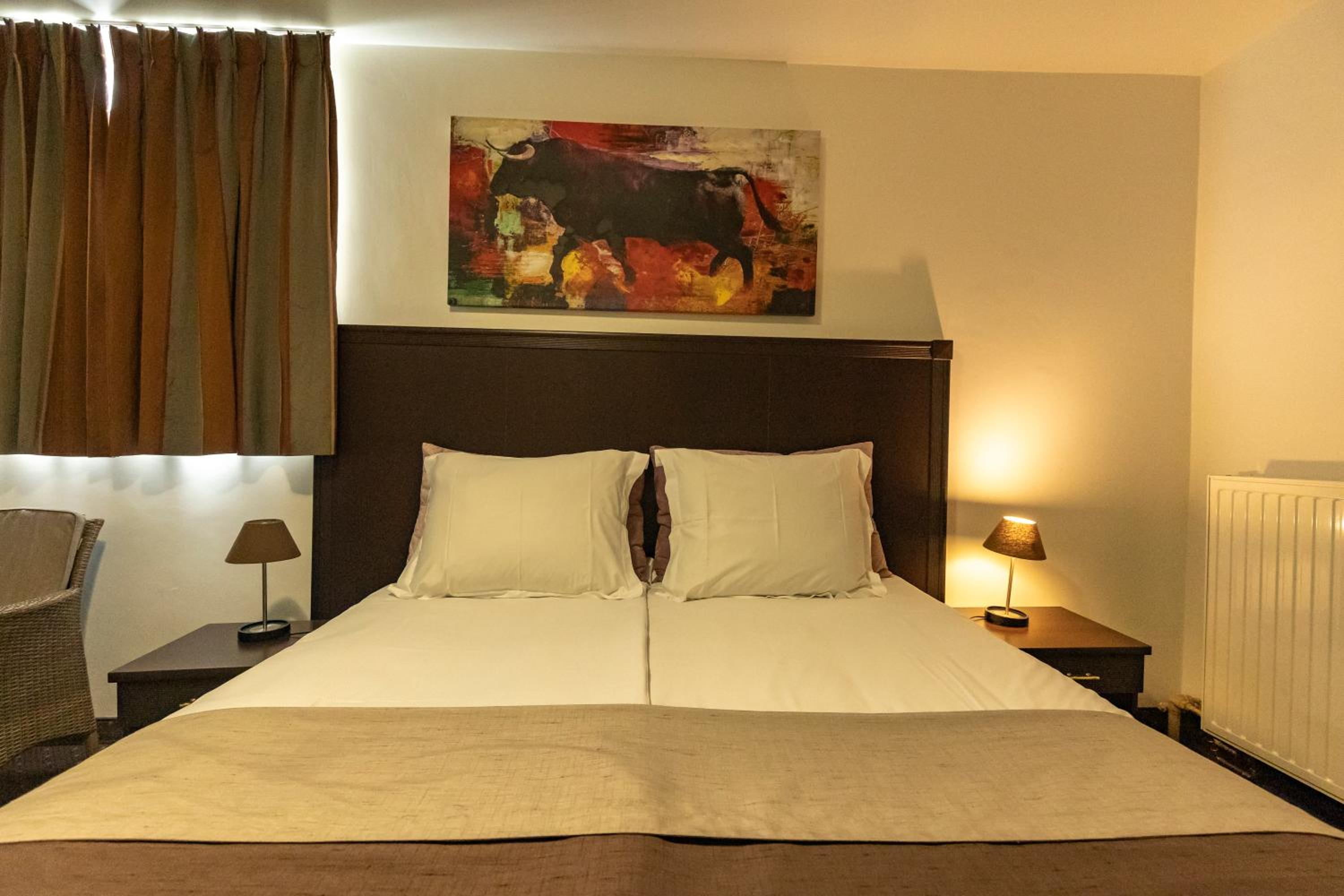 Double Room - Photo 4