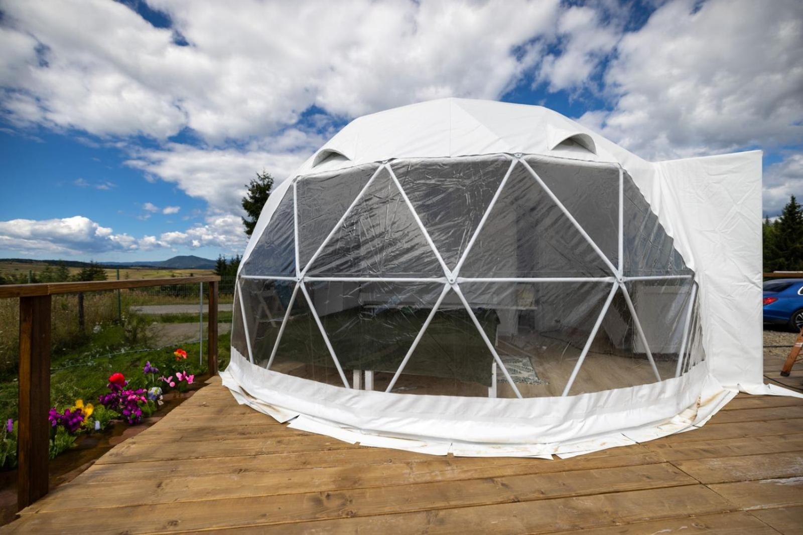 Tent photo 3