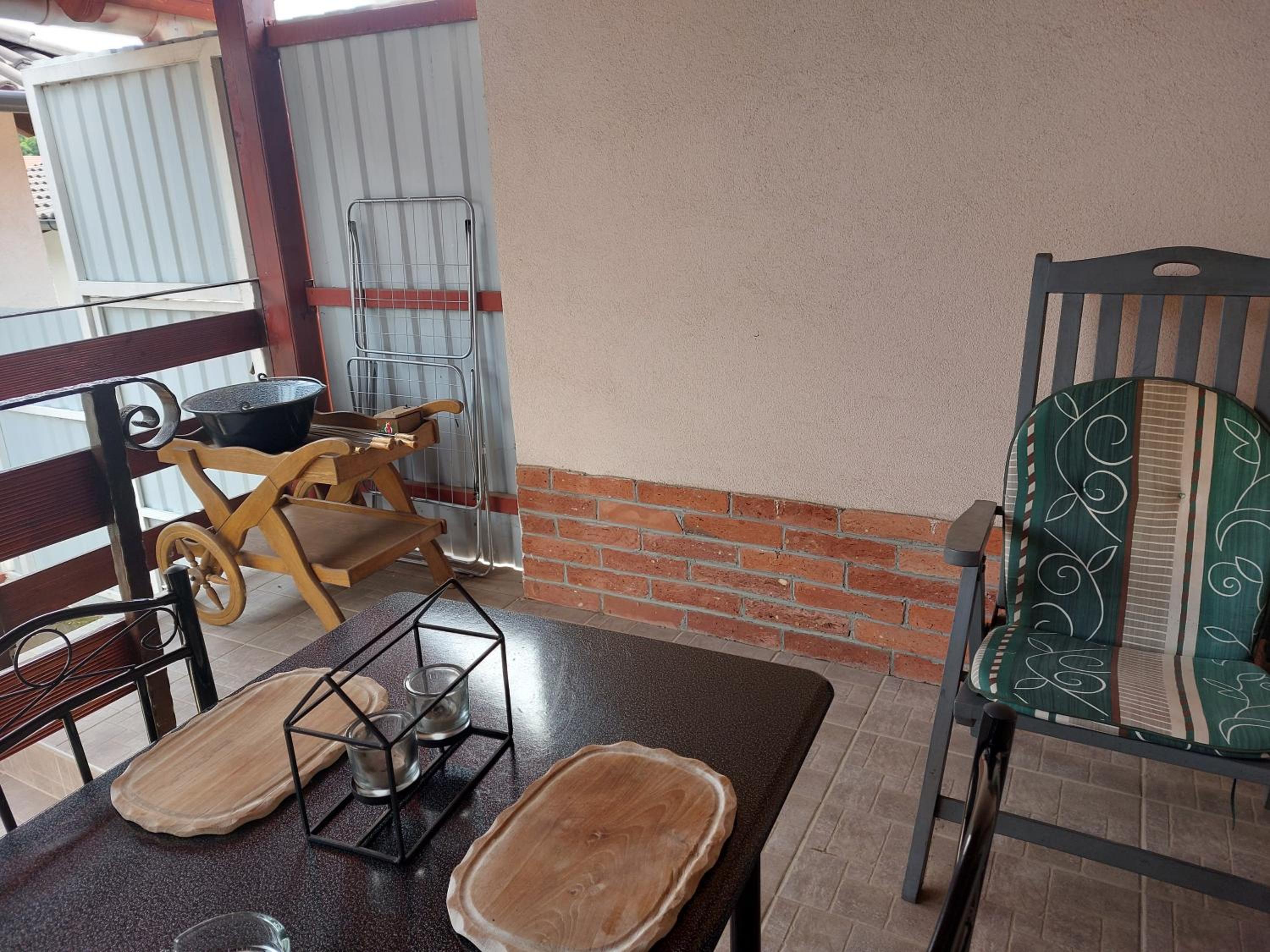 Two-Bedroom Apartment - Photo 23