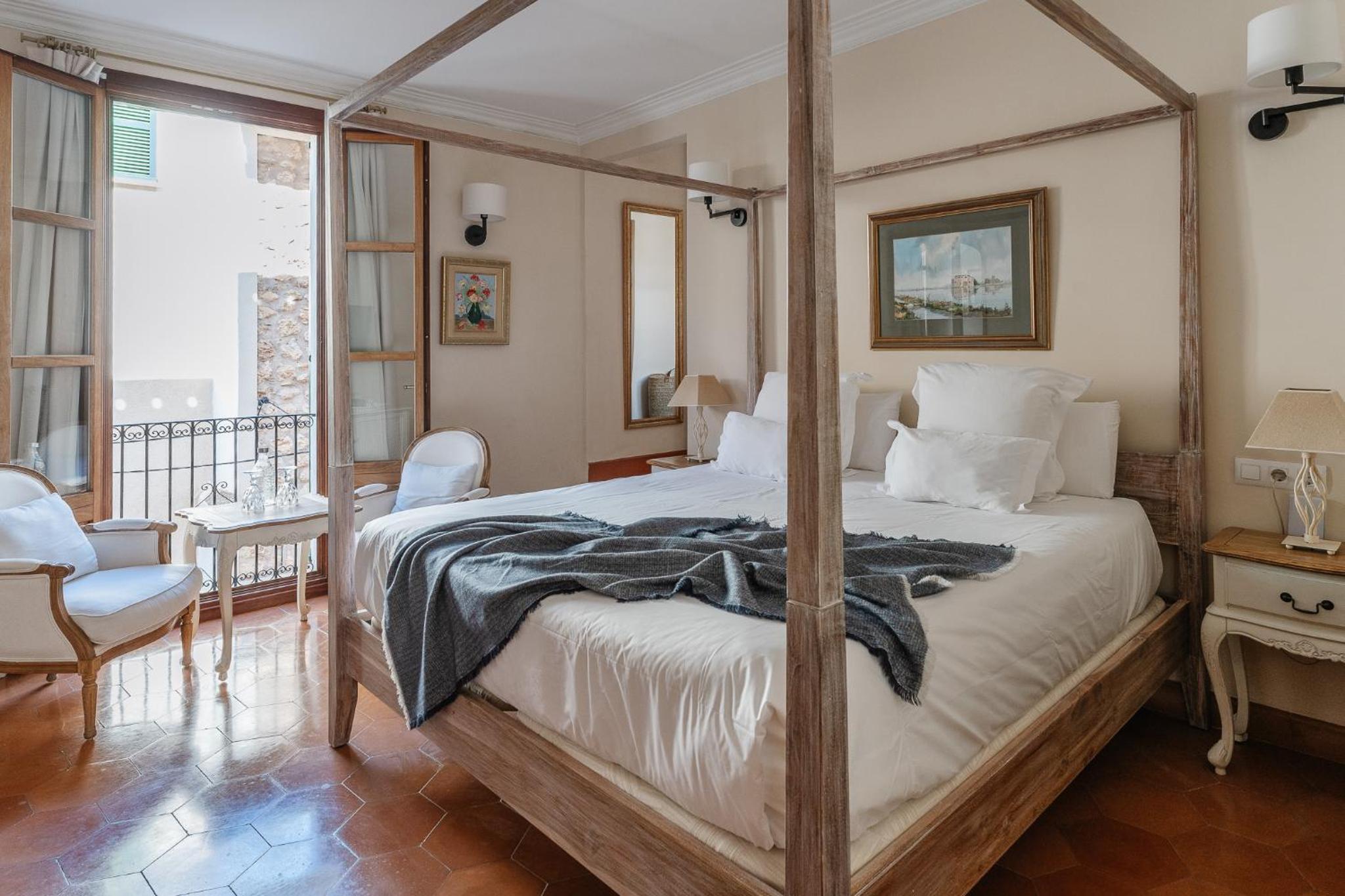Superior Double Room - Photo 1