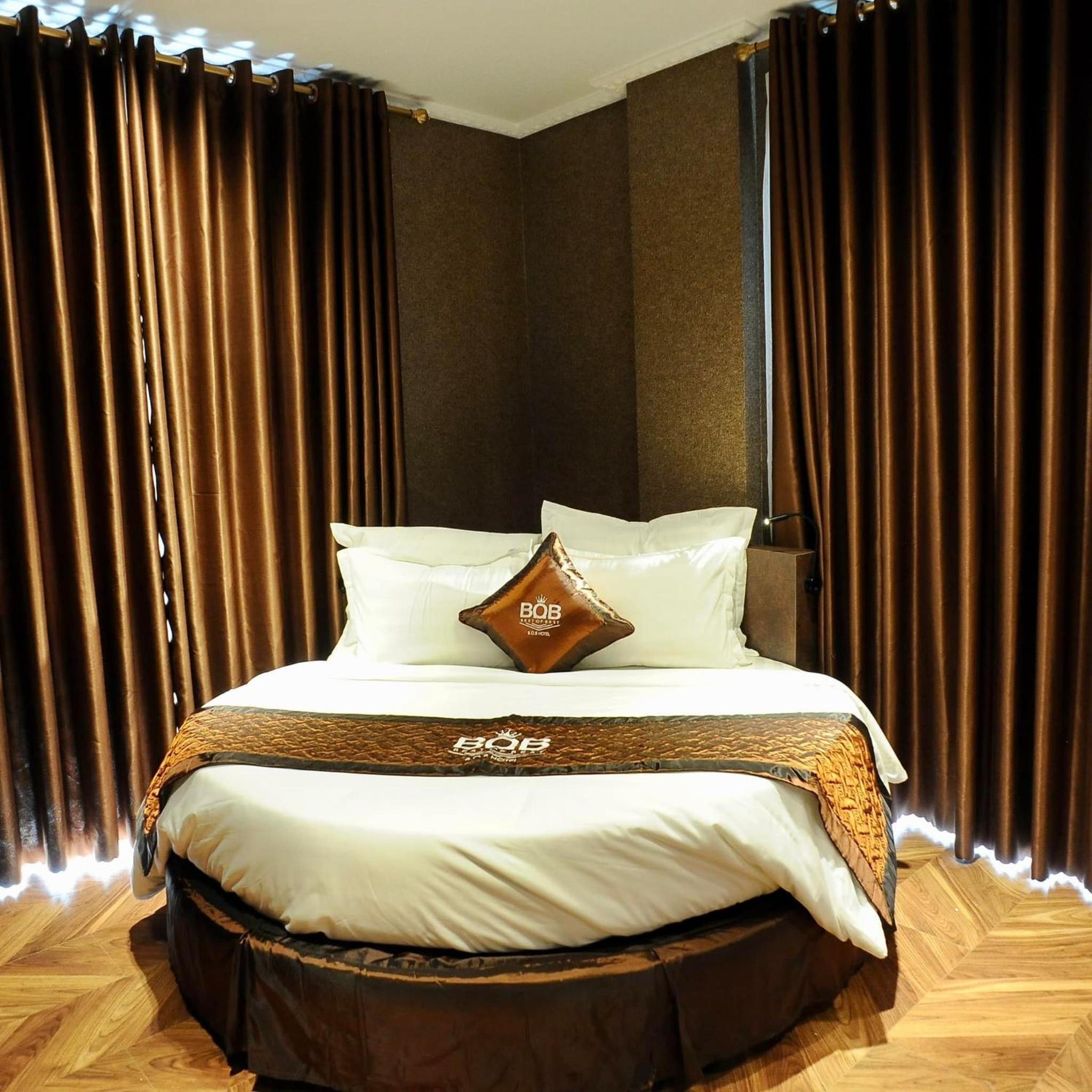 King Room with Garden View - Photo 7