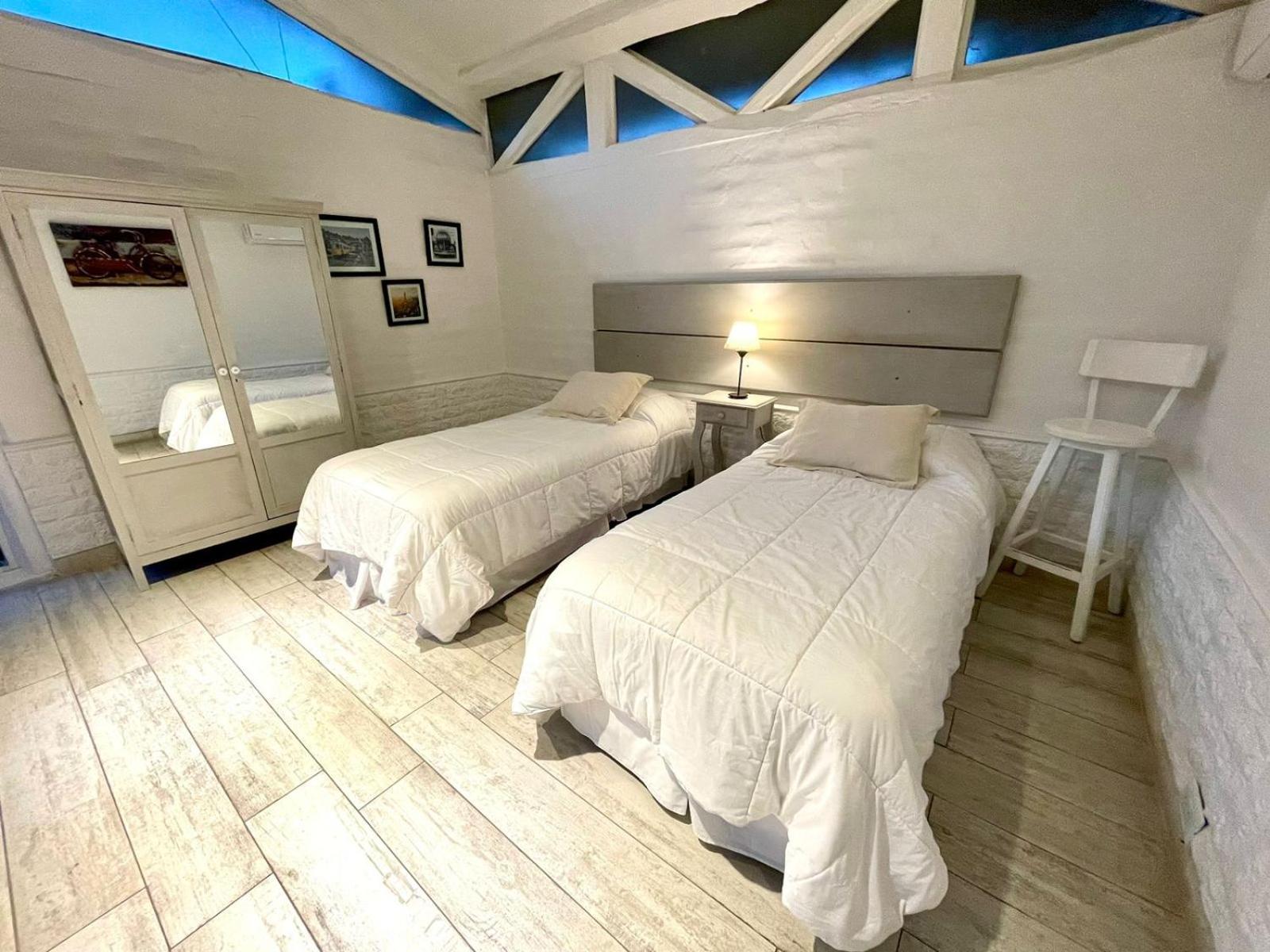 Deluxe Double or Twin Room photo 1