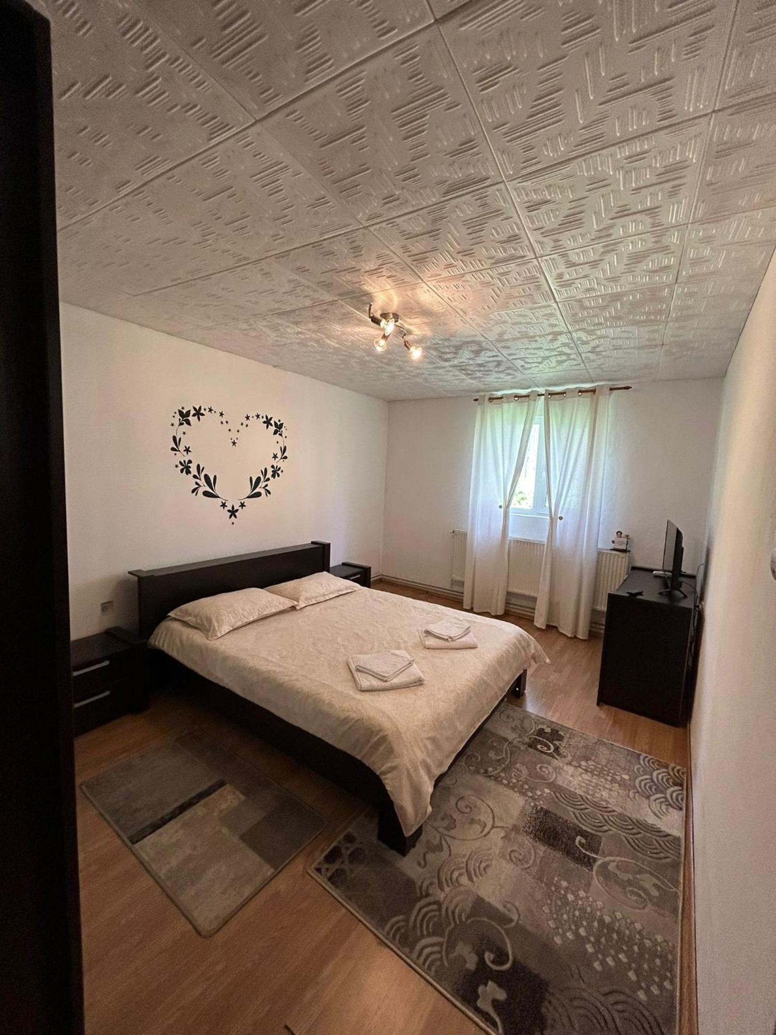 Deluxe Room - Photo 2