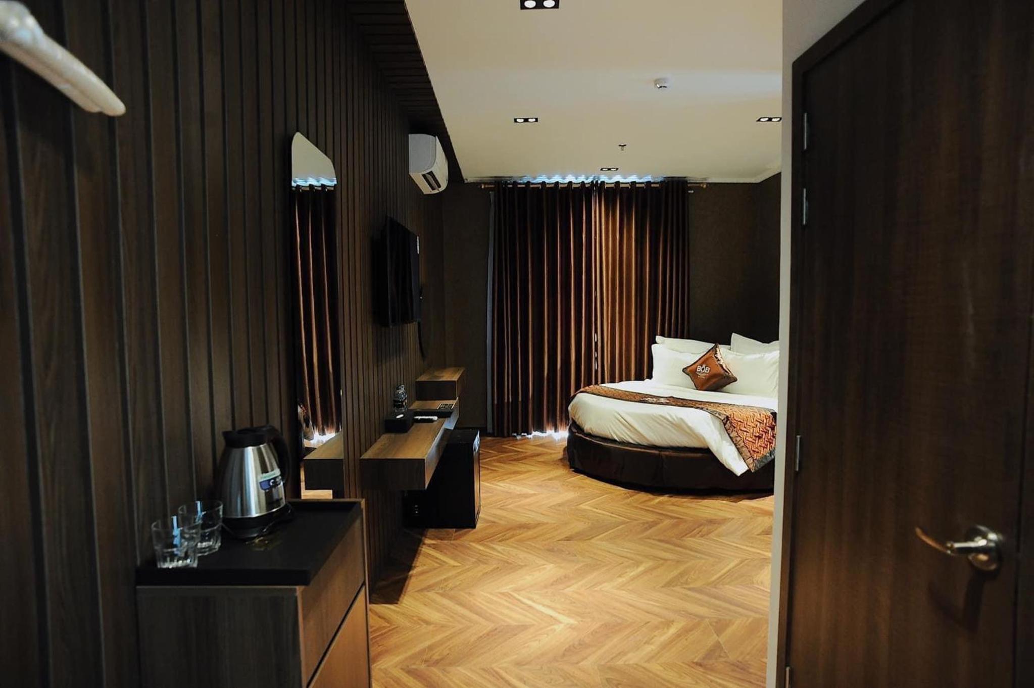 King Room with Garden View - Photo 8