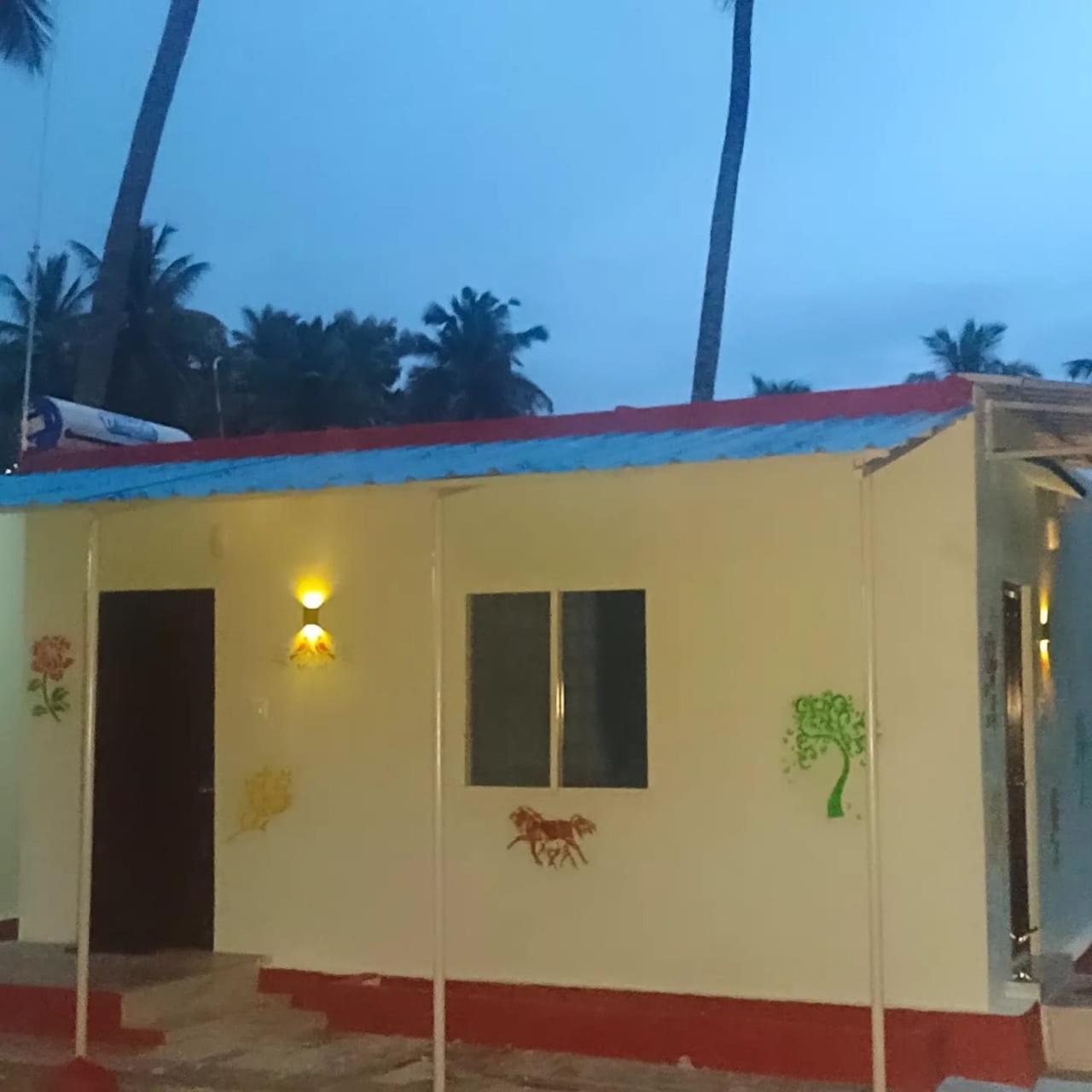 Deluxe Room (1 adult + 1 child)