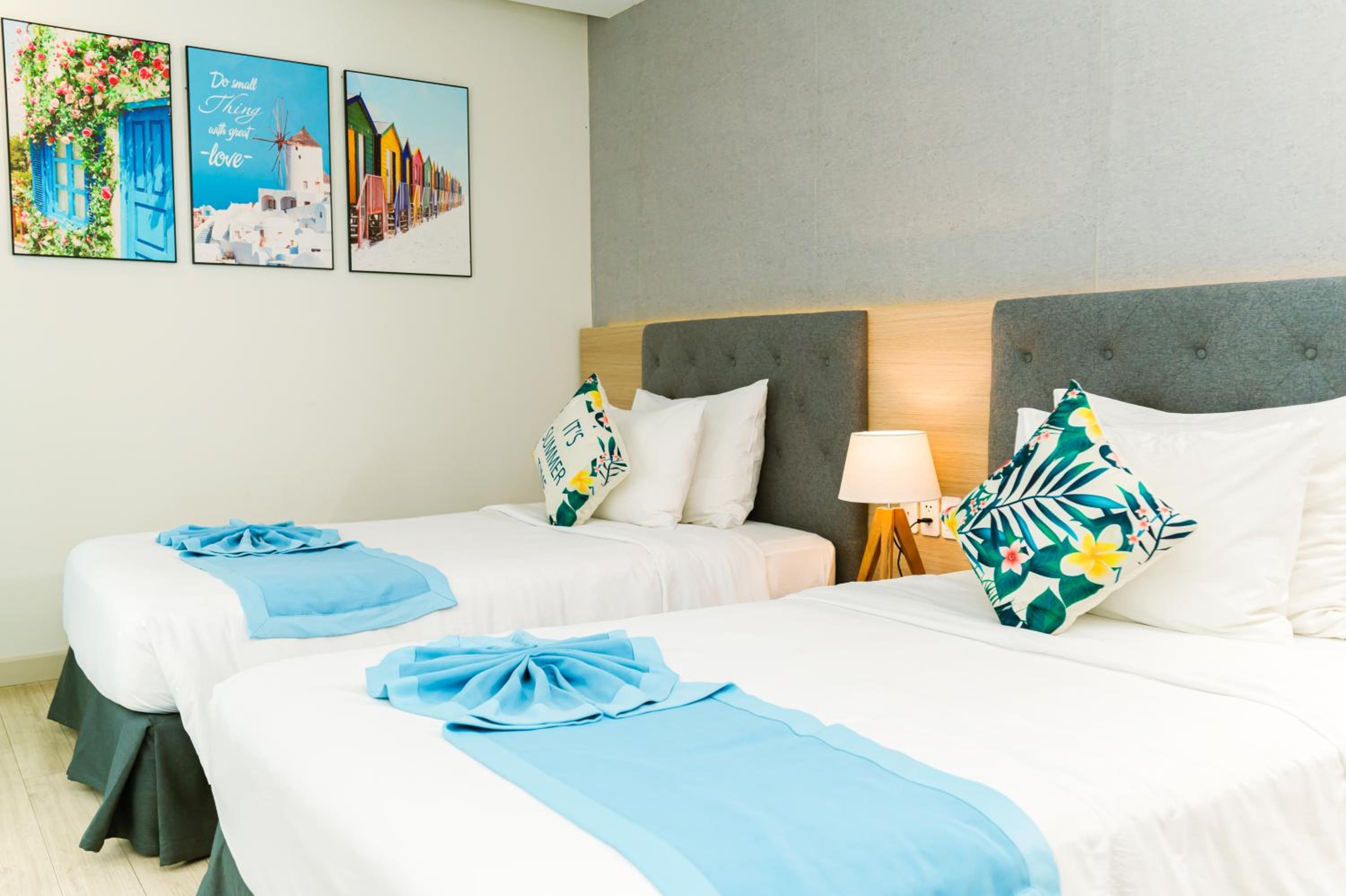 Double Room with Two Double Beds photo 3
