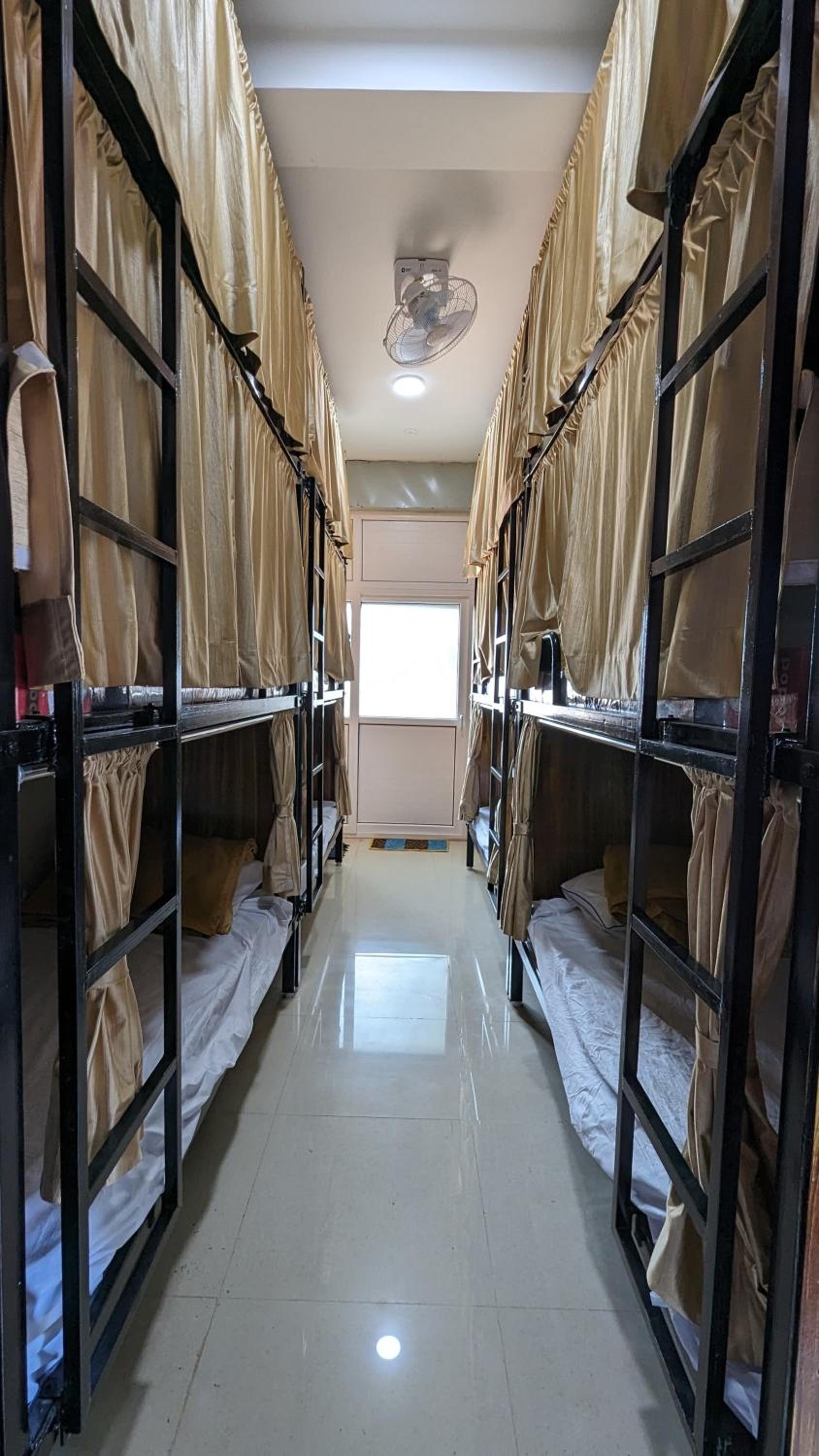 8-Bed Male Dormitory Room photo 2