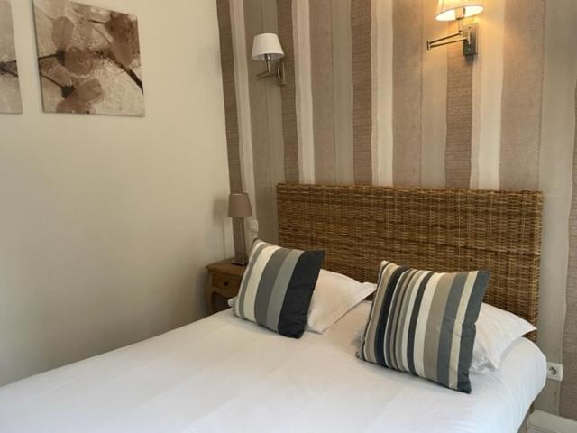 Double Room - Disability Access photo 1