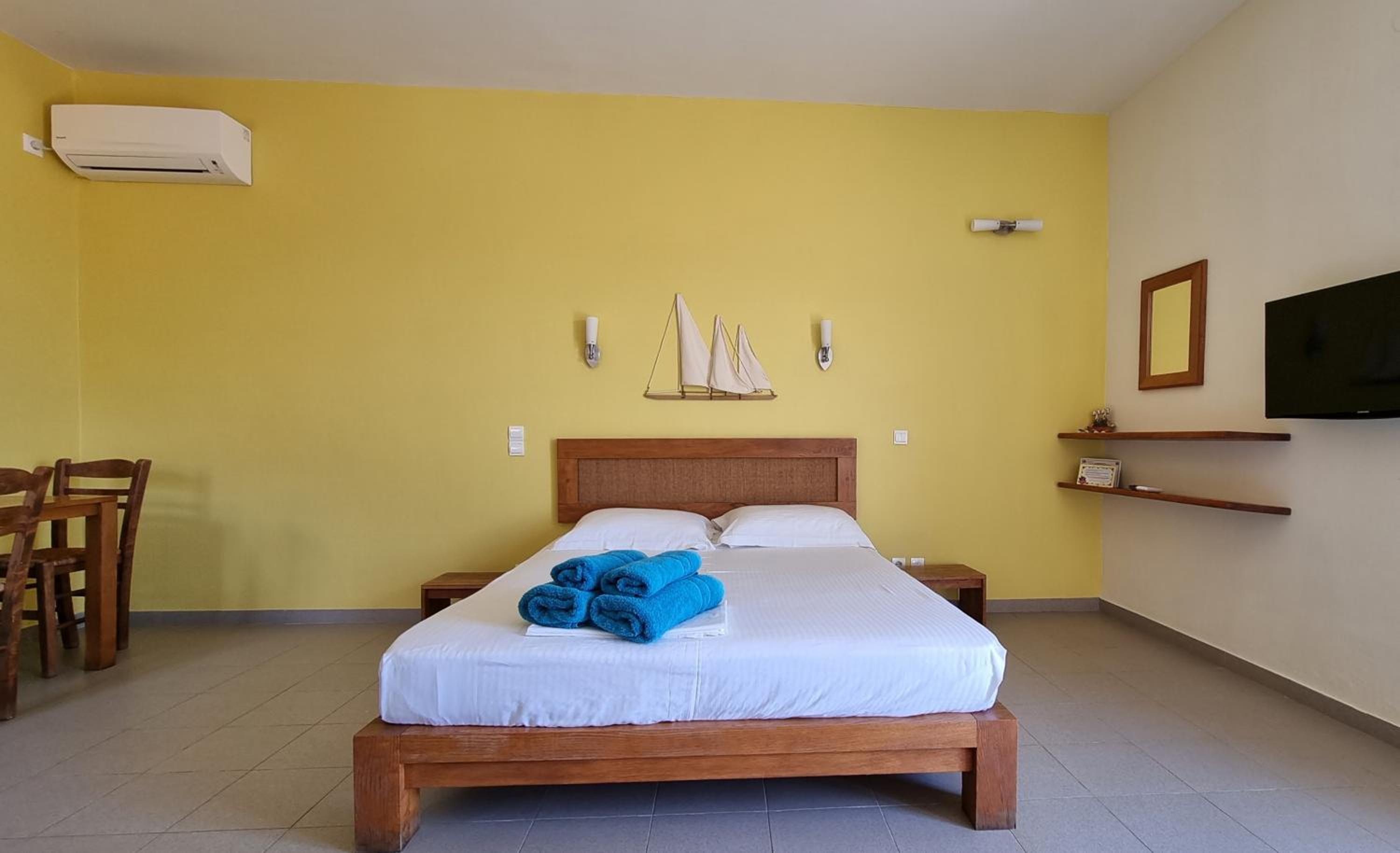 Triple Room with Sea View photo 2