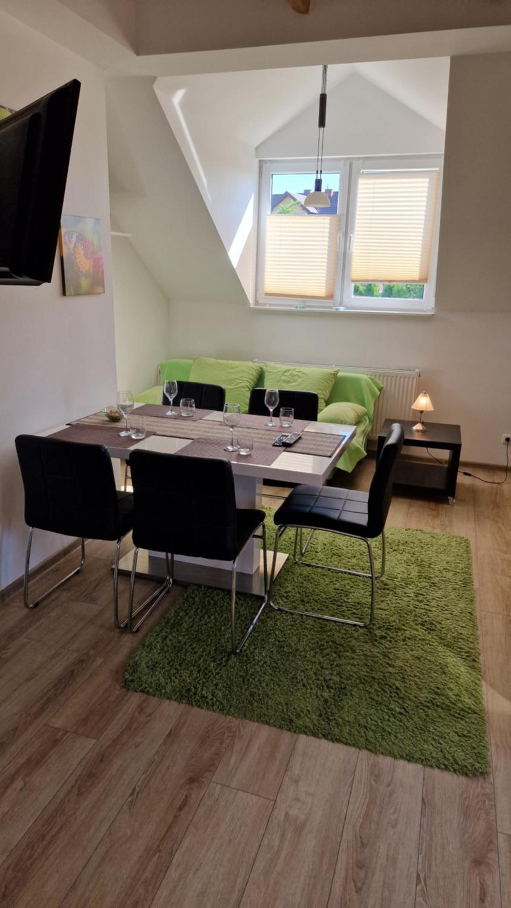 Two-Bedroom Apartment - Photo 28