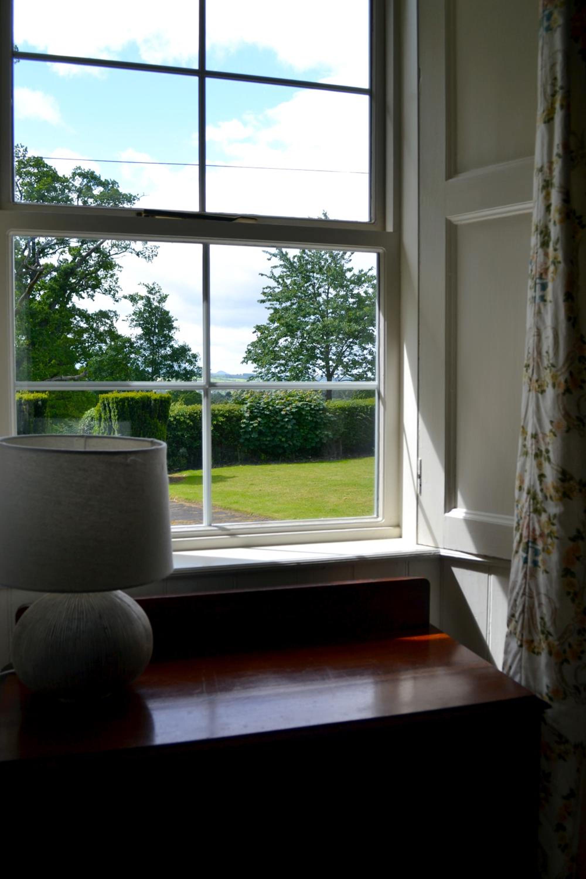 Holiday Home - Yew Tree photo 3