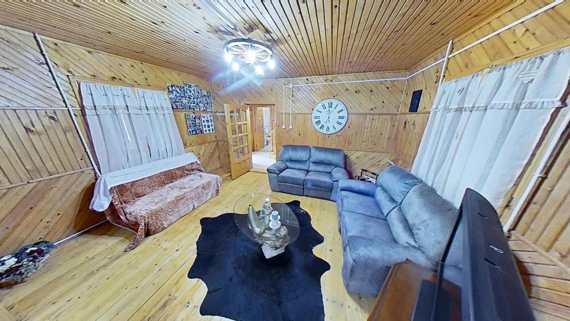 Three-Bedroom Chalet photo 1