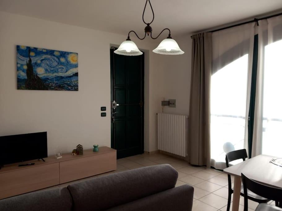Two-Bedroom Apartment photo 2
