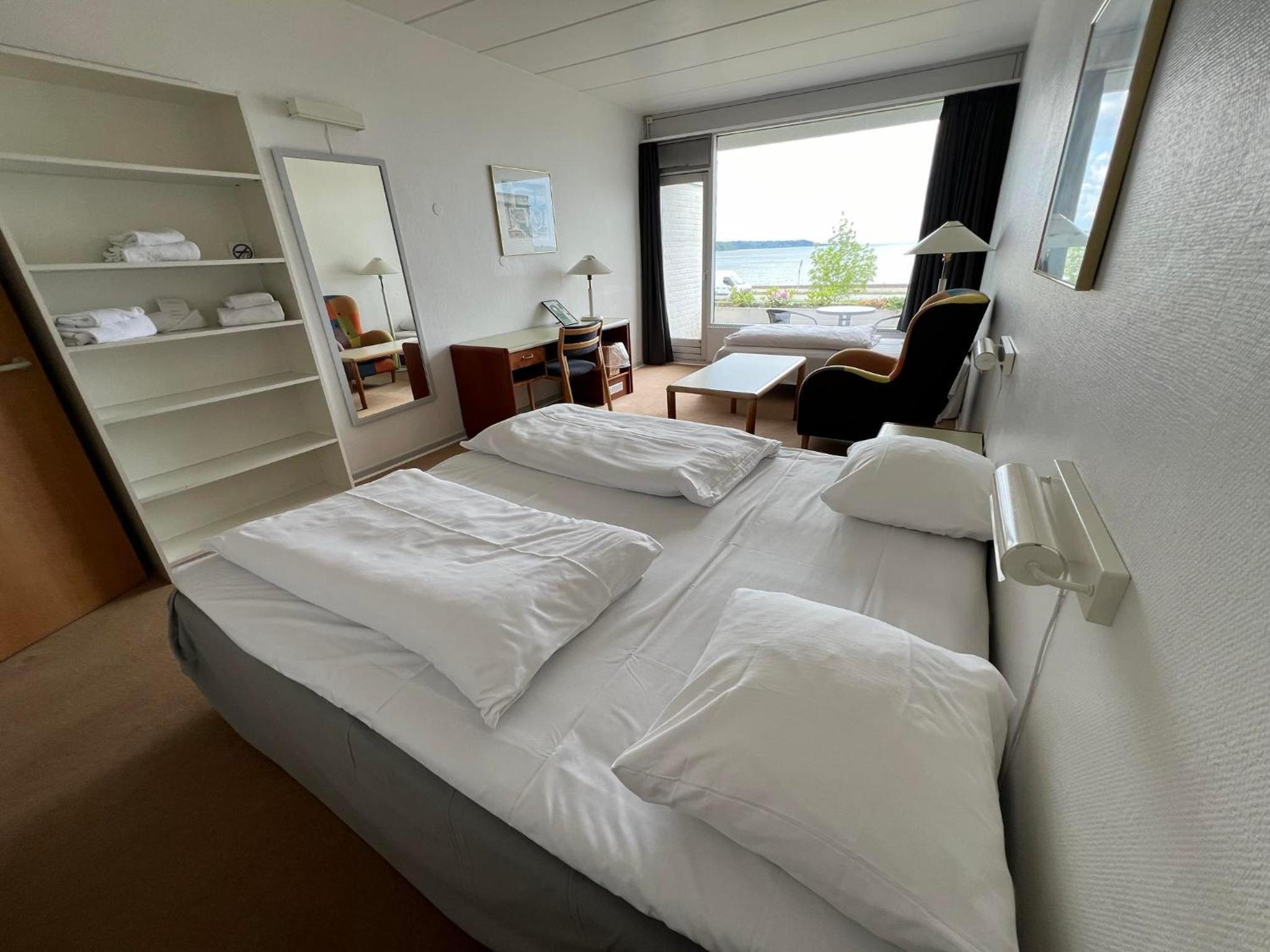 Triple Room - Photo 11