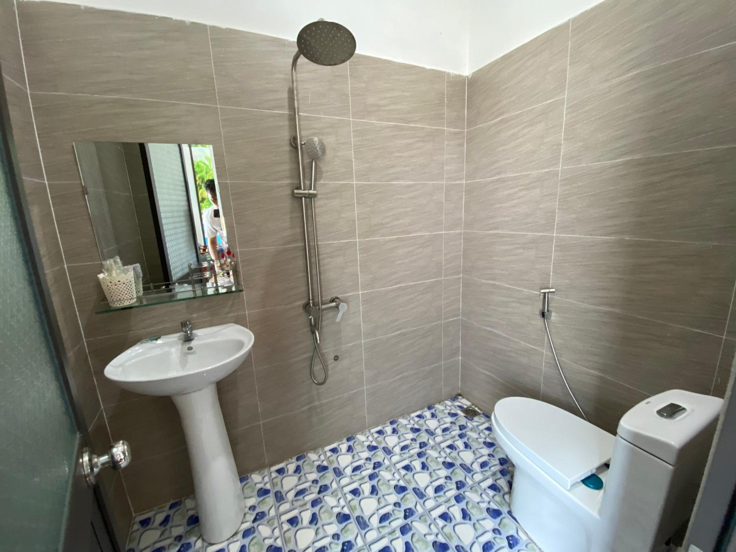 Double Room With Private Bathroom photo 3