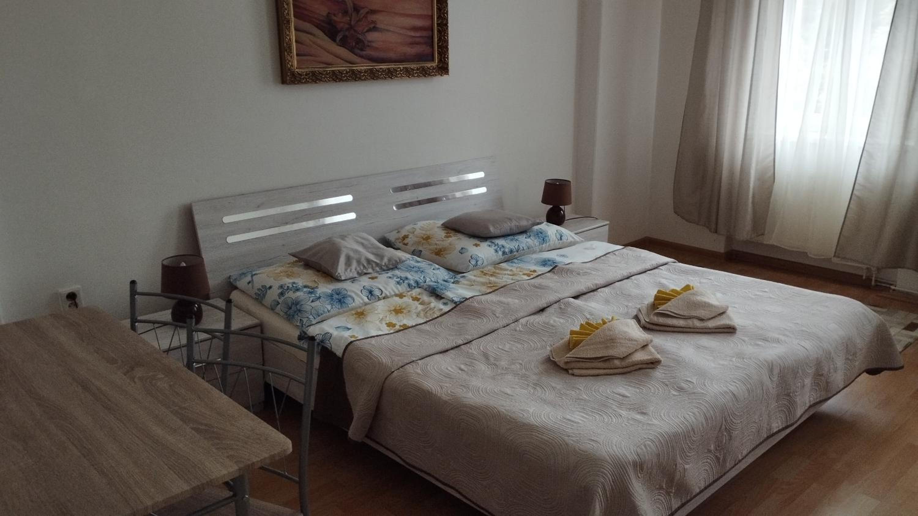 One-Bedroom Family Apartment - Photo 5