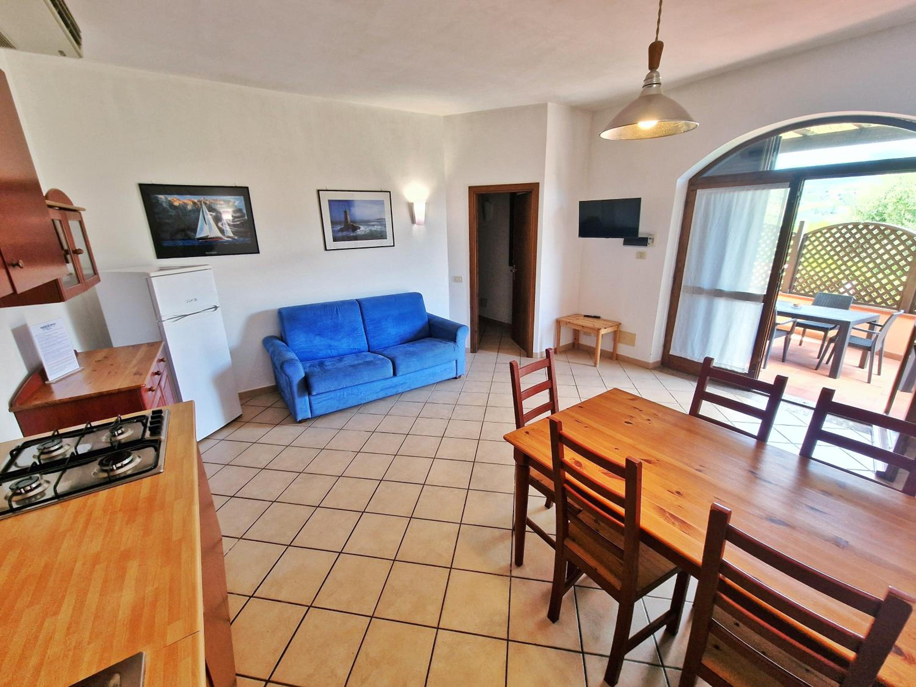 One-Bedroom Apartment