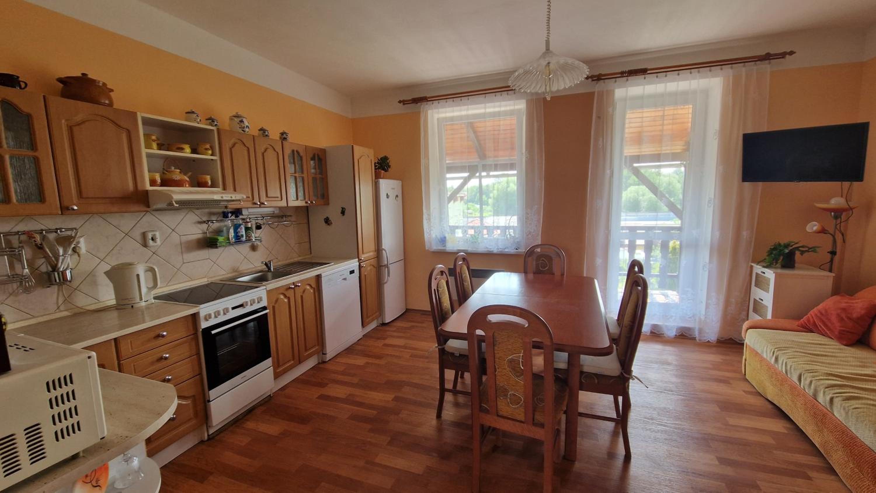 Two-Bedroom House photo 3