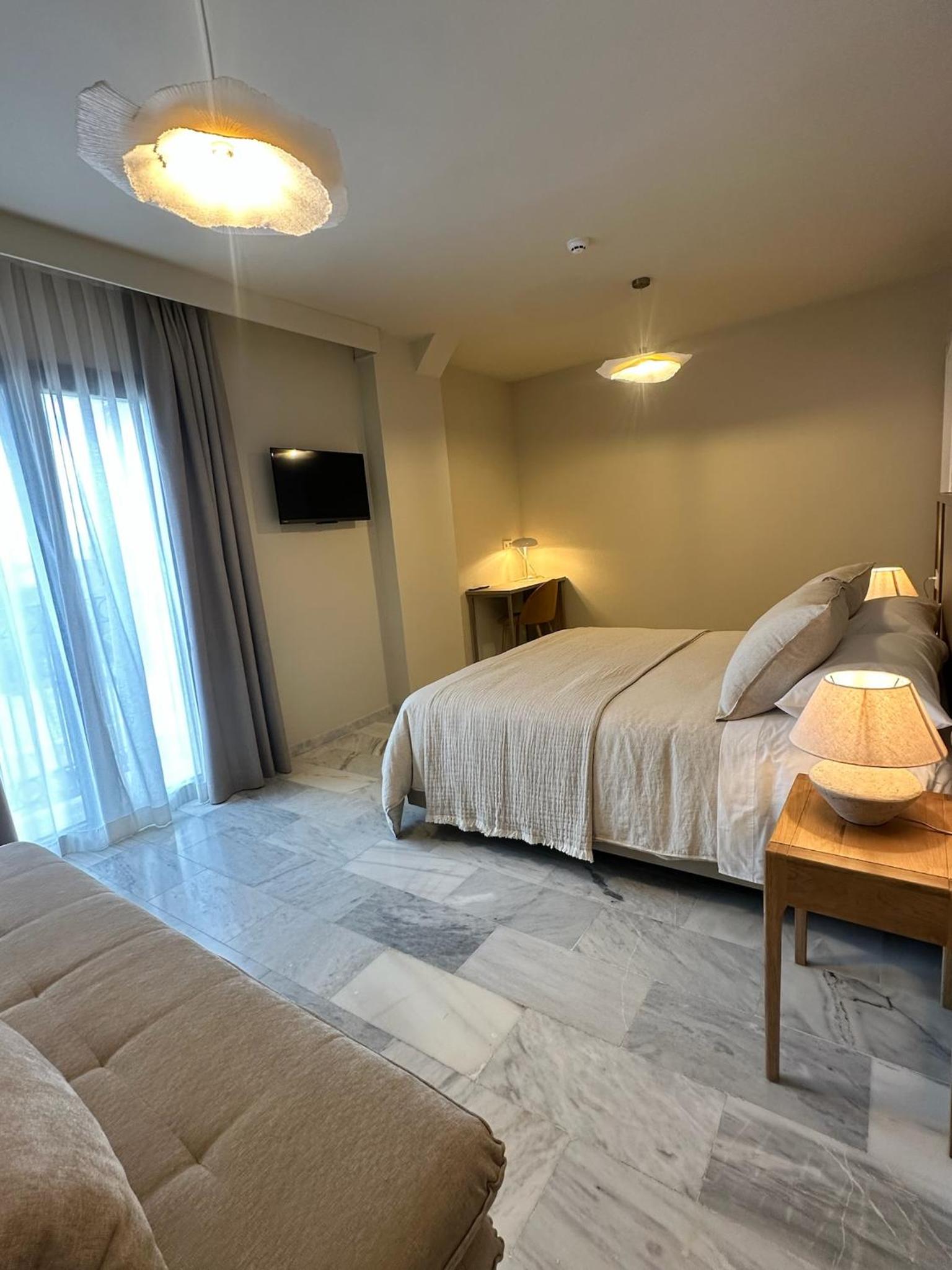 Junior Suite with Balcony photo 2
