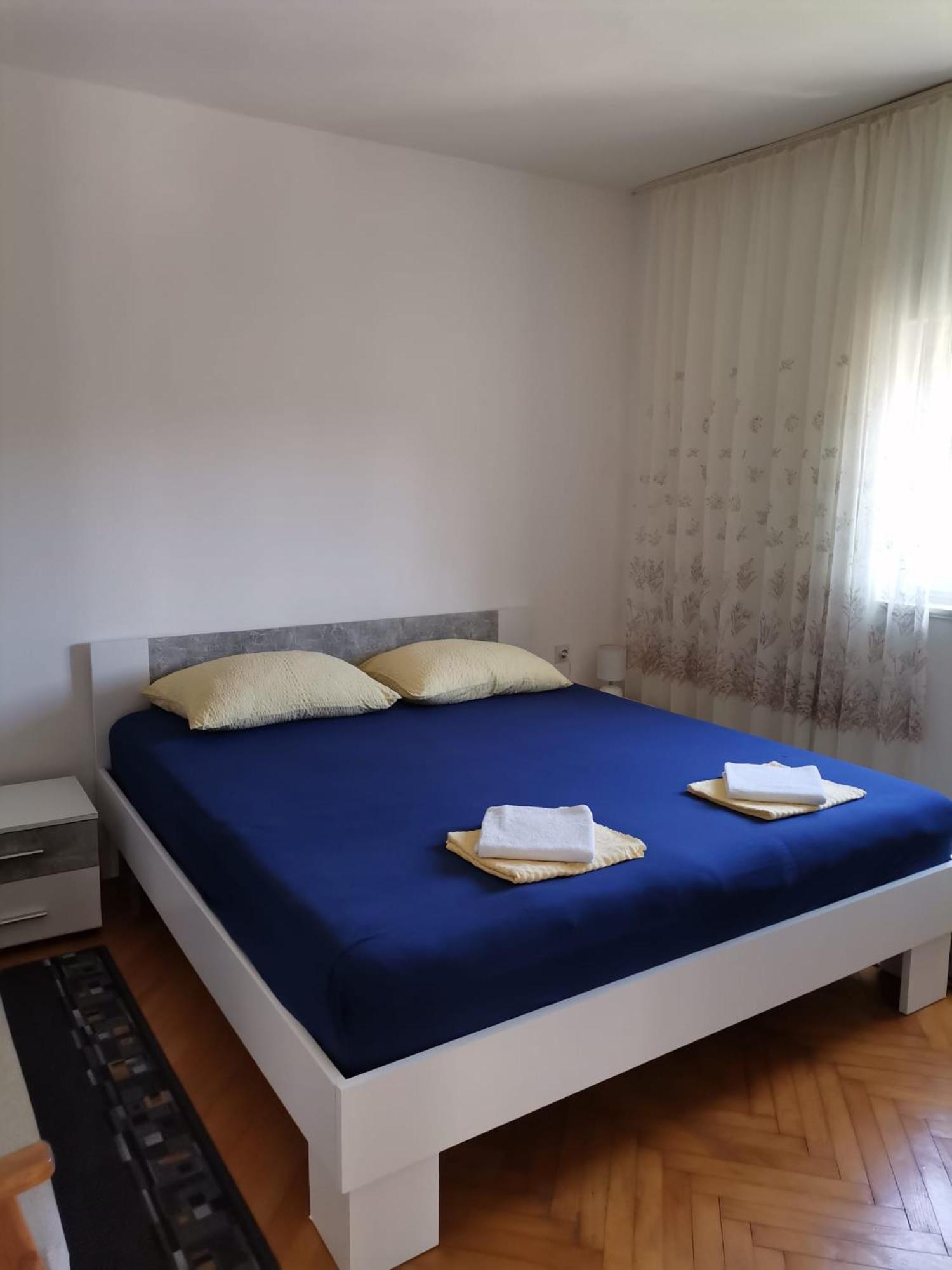 Three-Bedroom Apartment photo 1