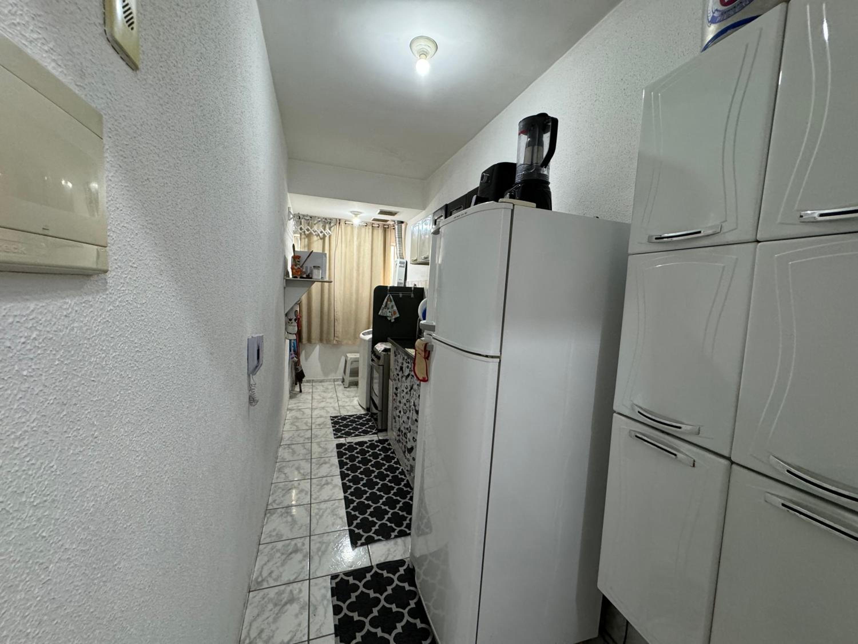 Apartment - Photo 34