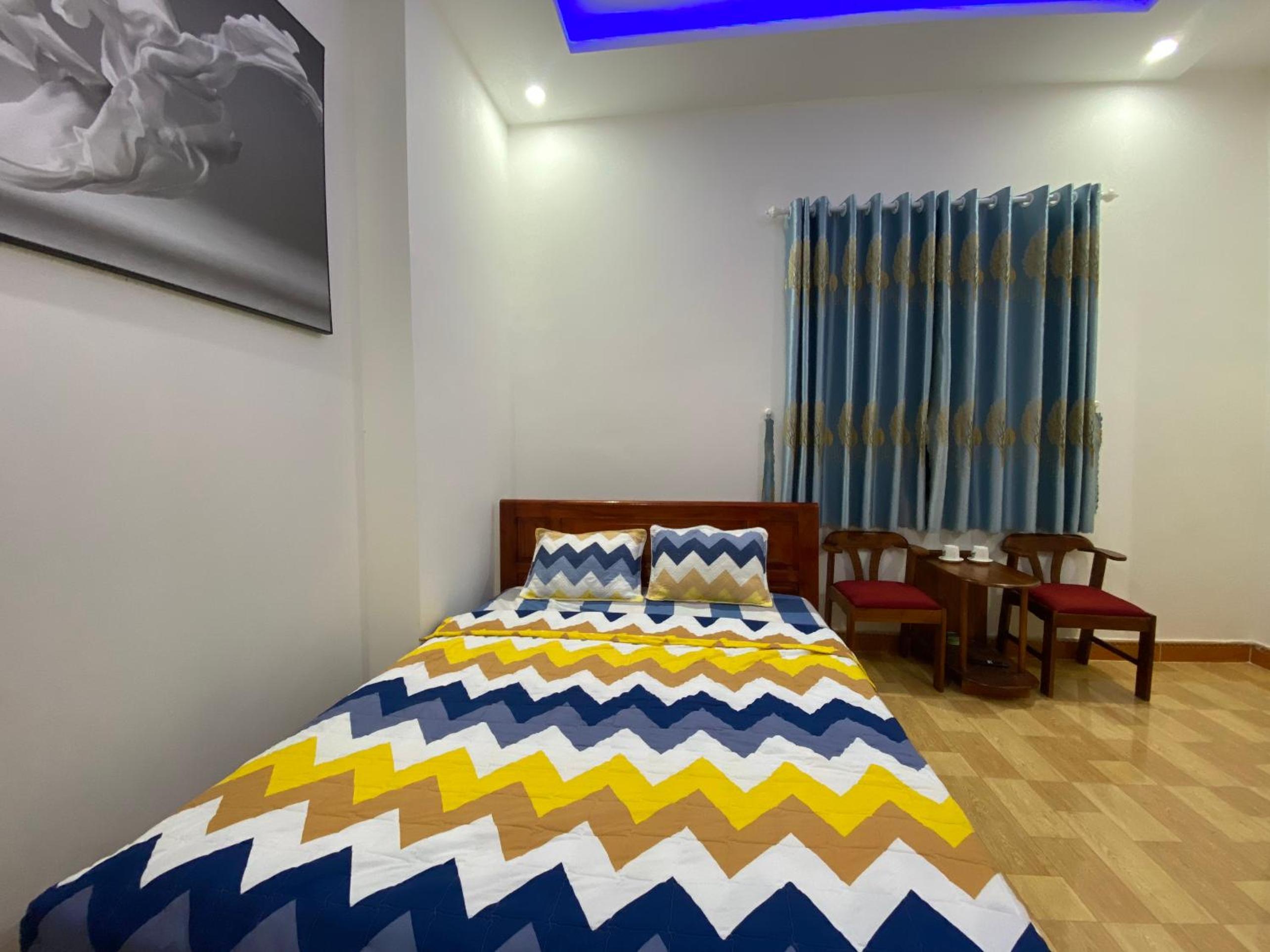 Double Room With Private Bathroom photo 2
