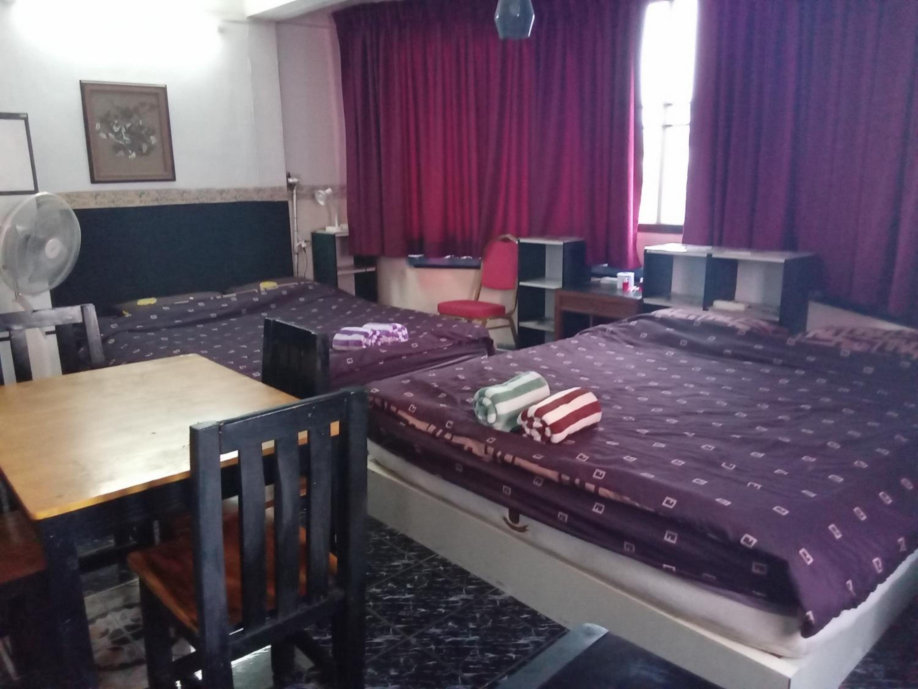 Deluxe Family Room photo 1