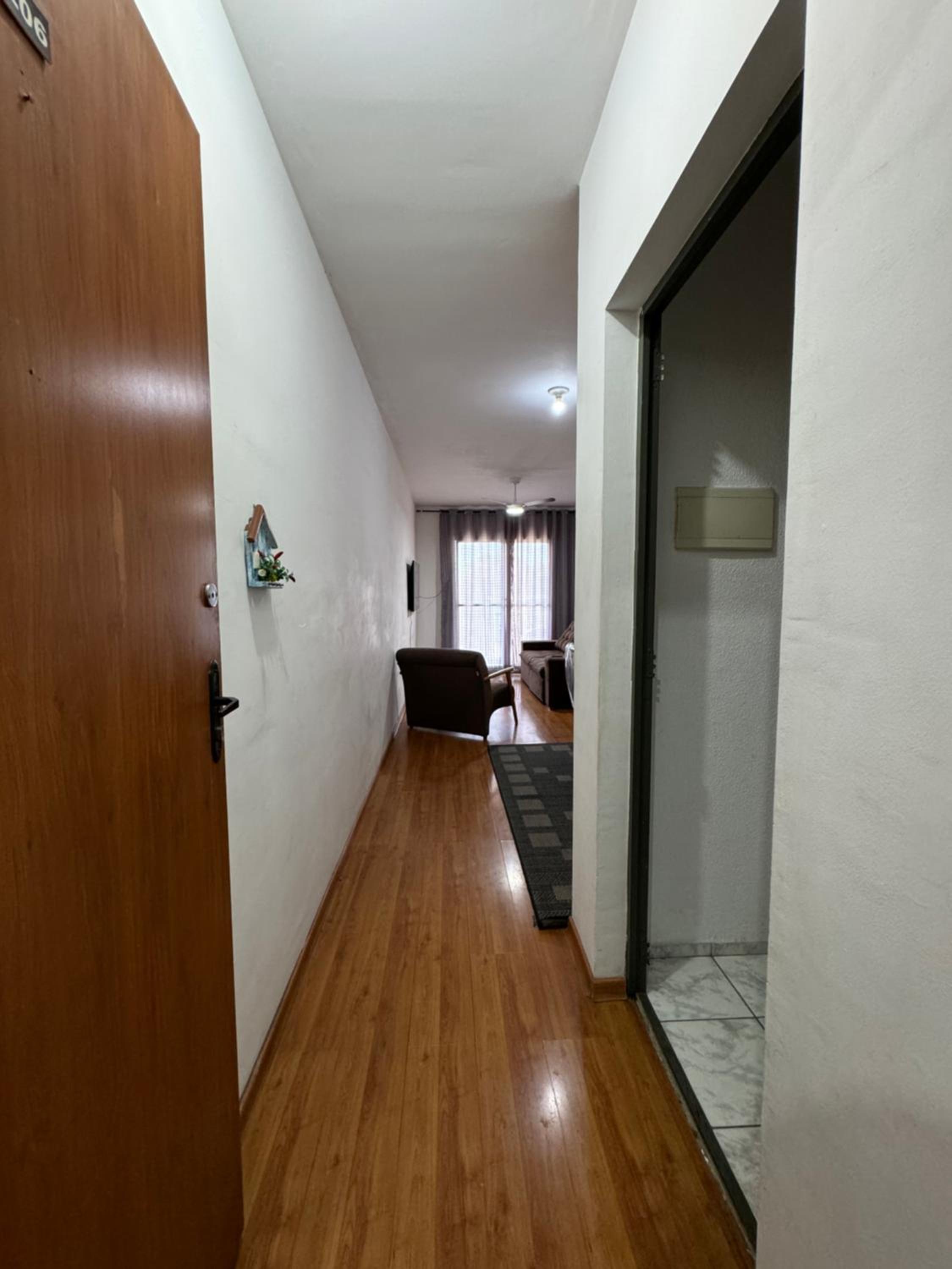 Apartment - Photo 43