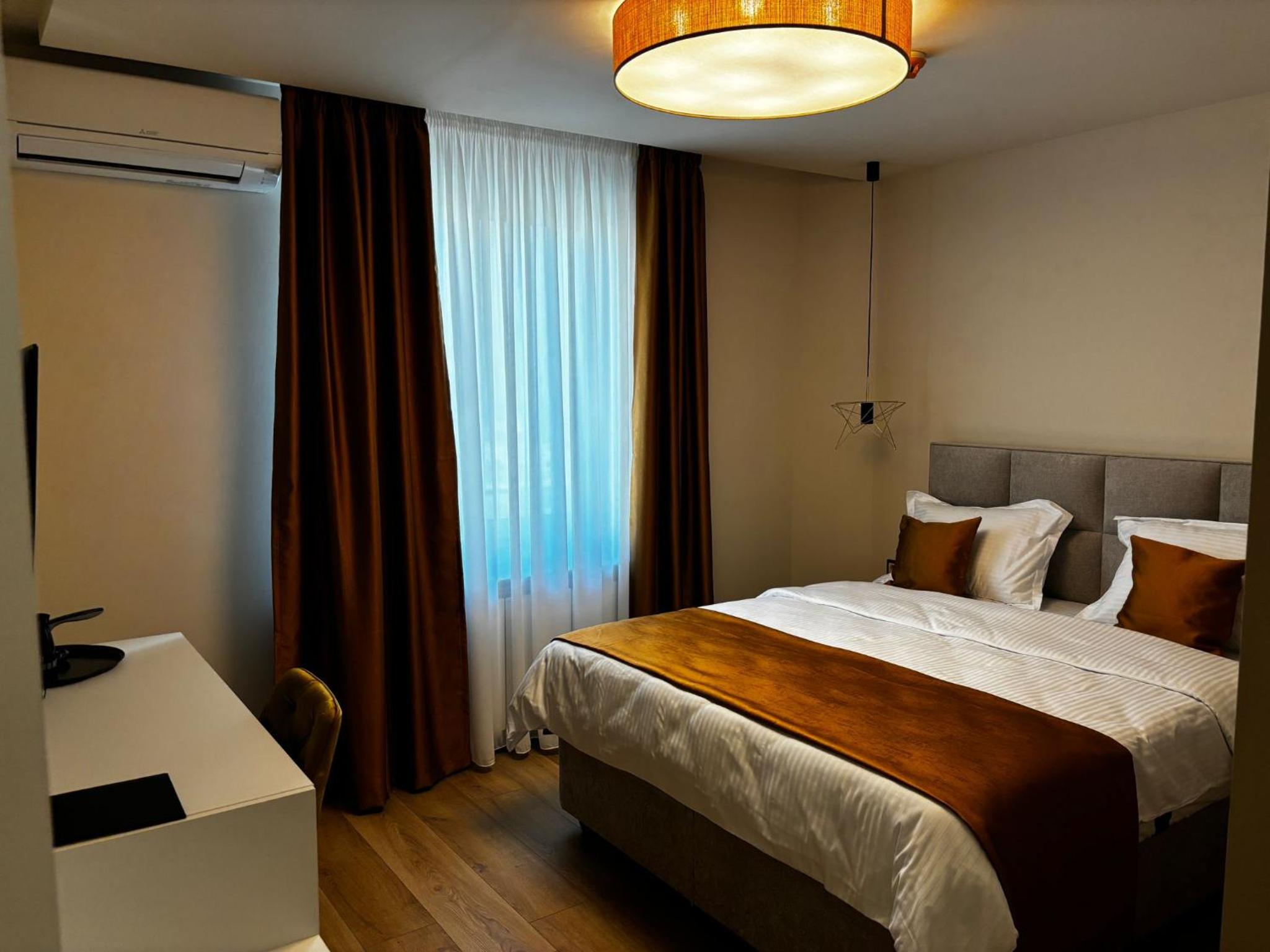 Double Room with Private Bathroom photo 1