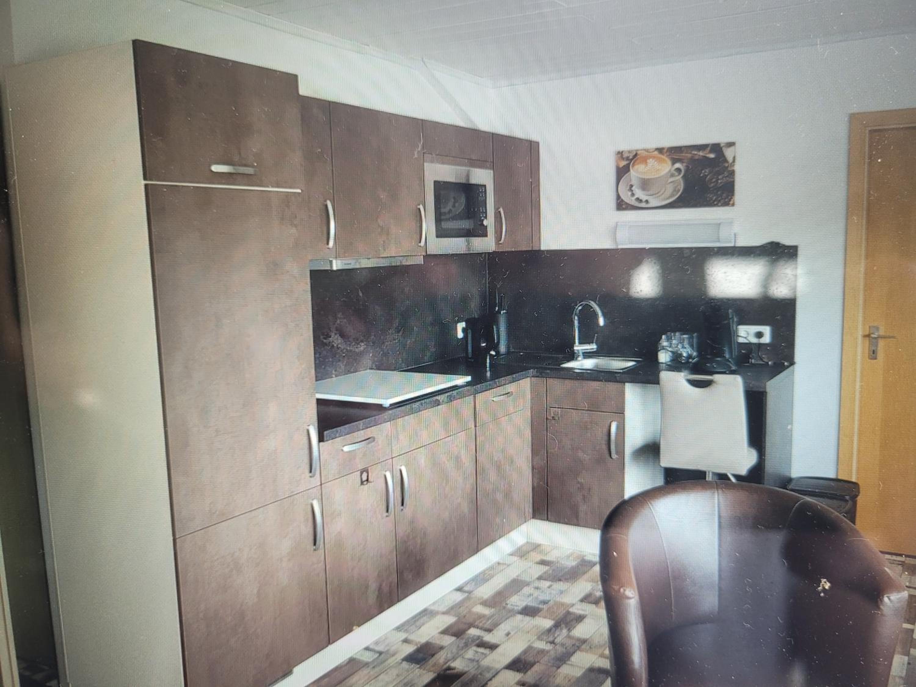 One-Bedroom Apartment photo 2