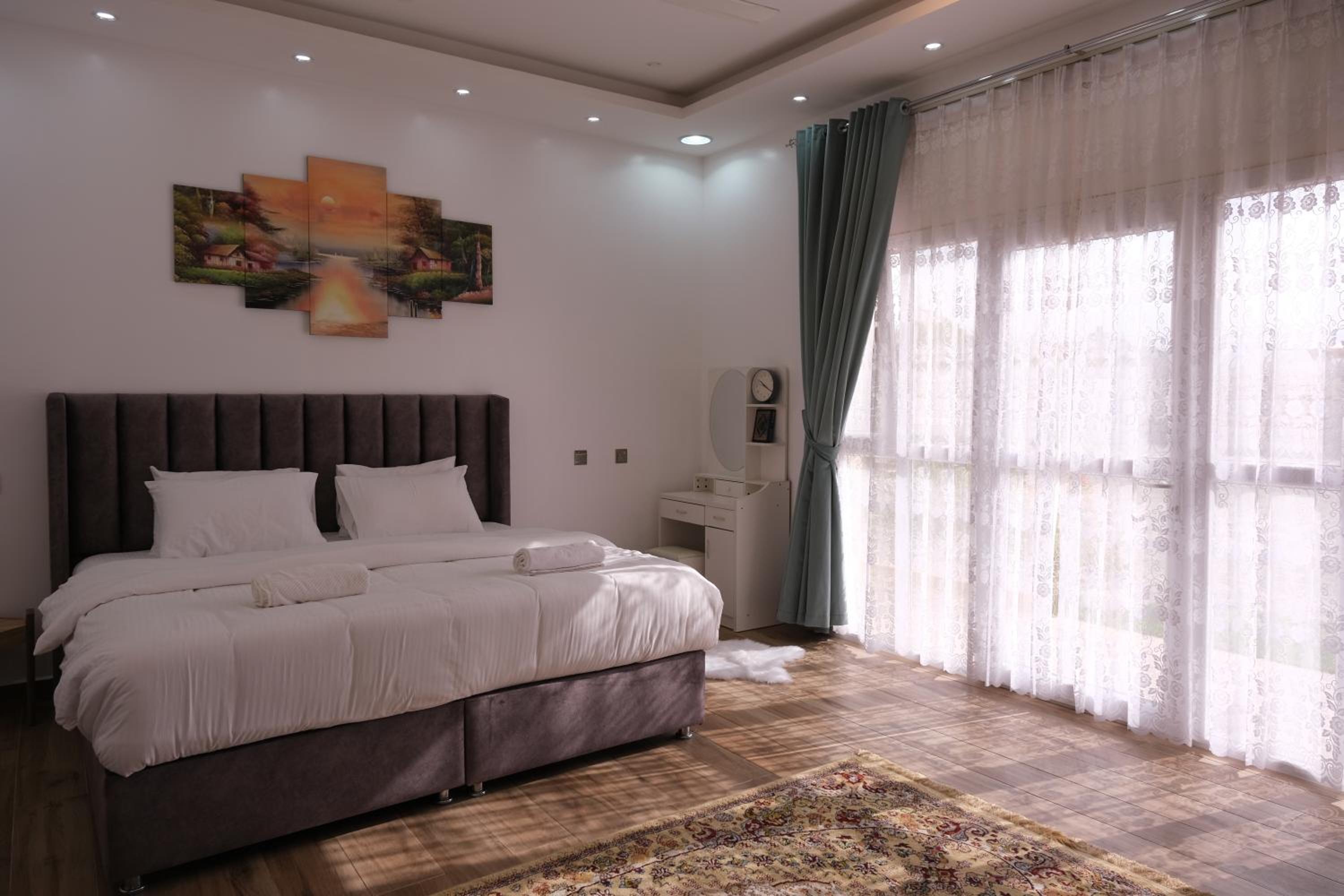 King Room with Garden View