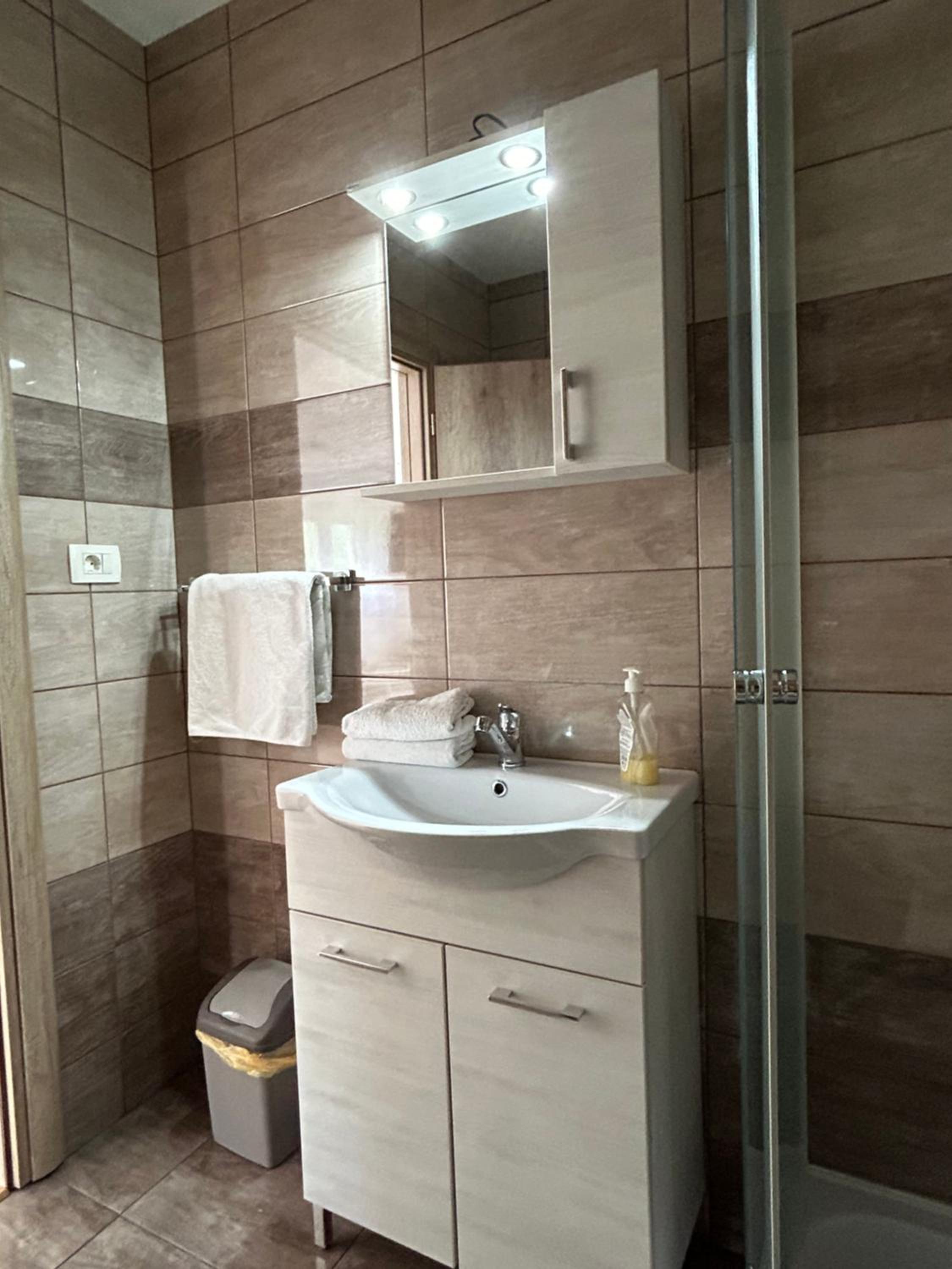 Deluxe Double Room With Balcony photo 2