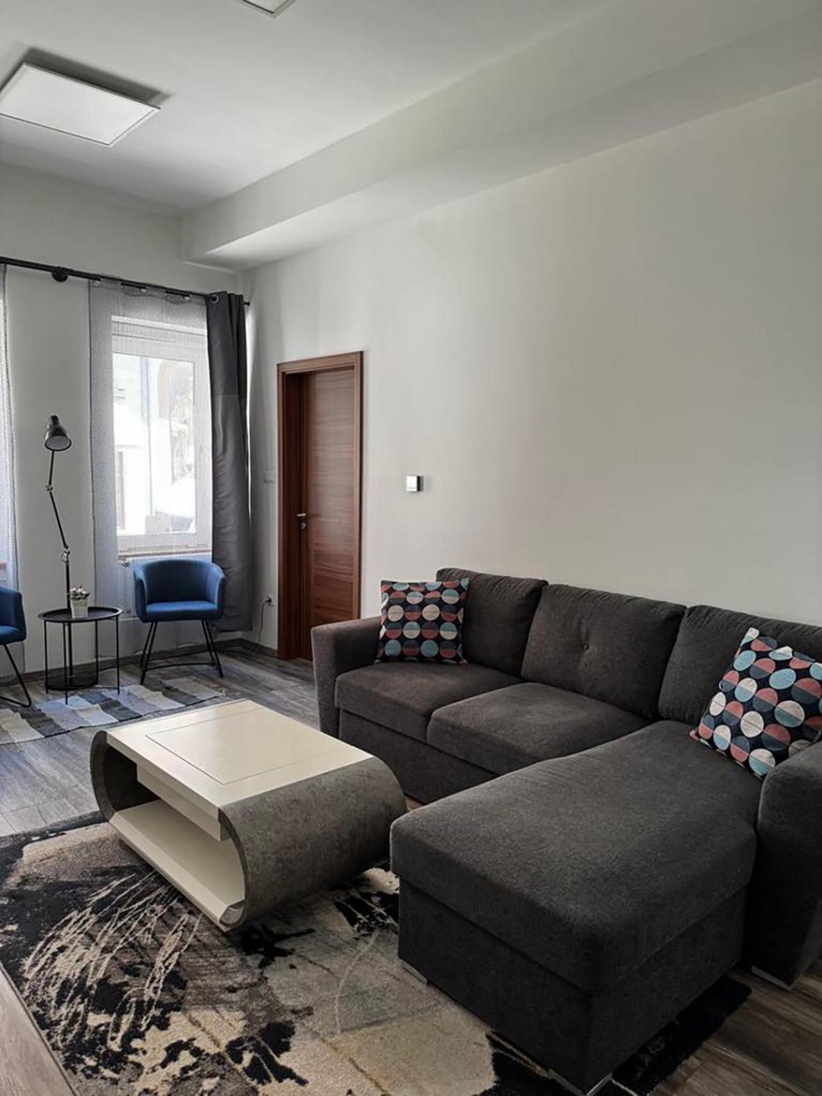 Apartment - Photo 5