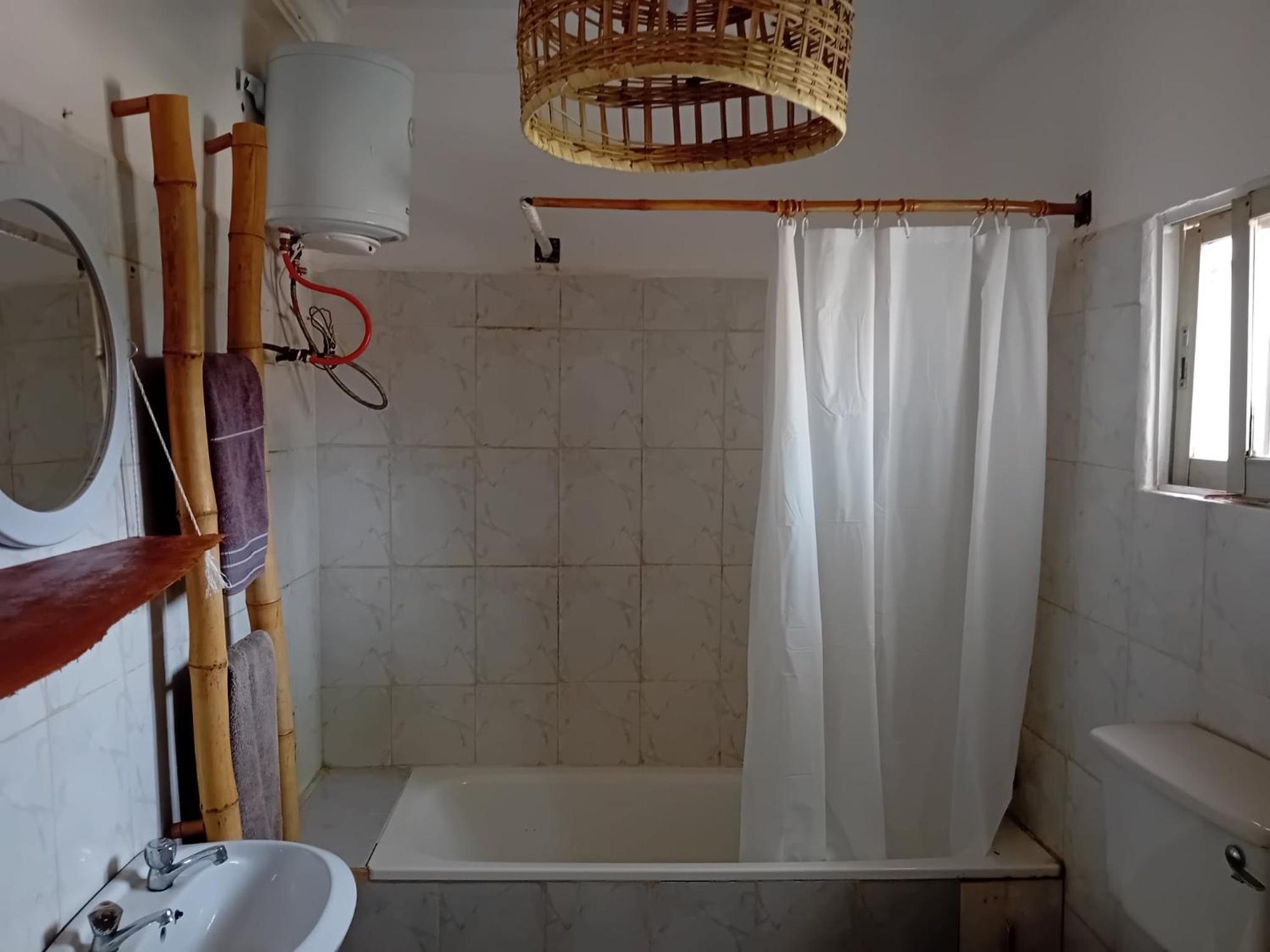 Double Room with Private Bathroom photo 3