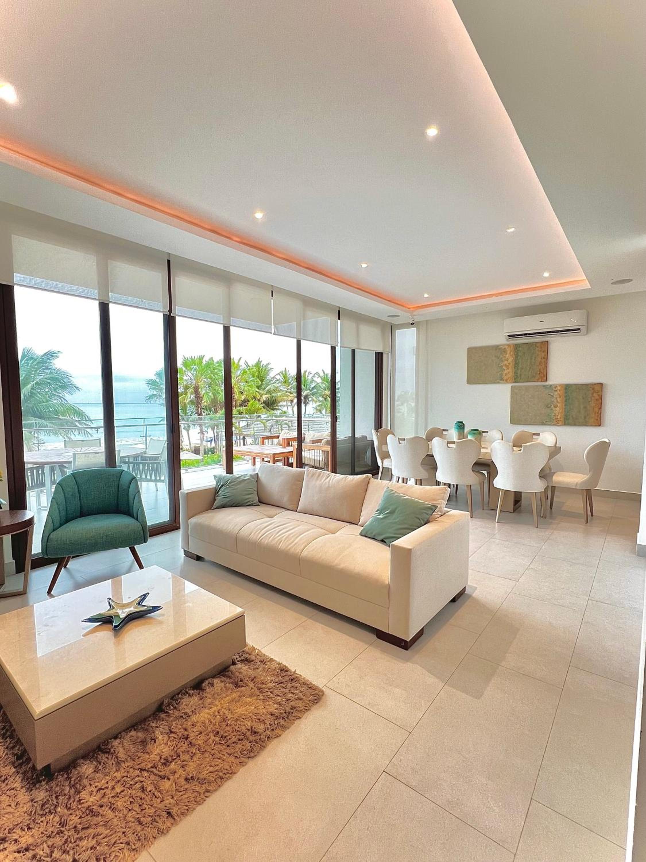 Apartment With Sea View photo 1