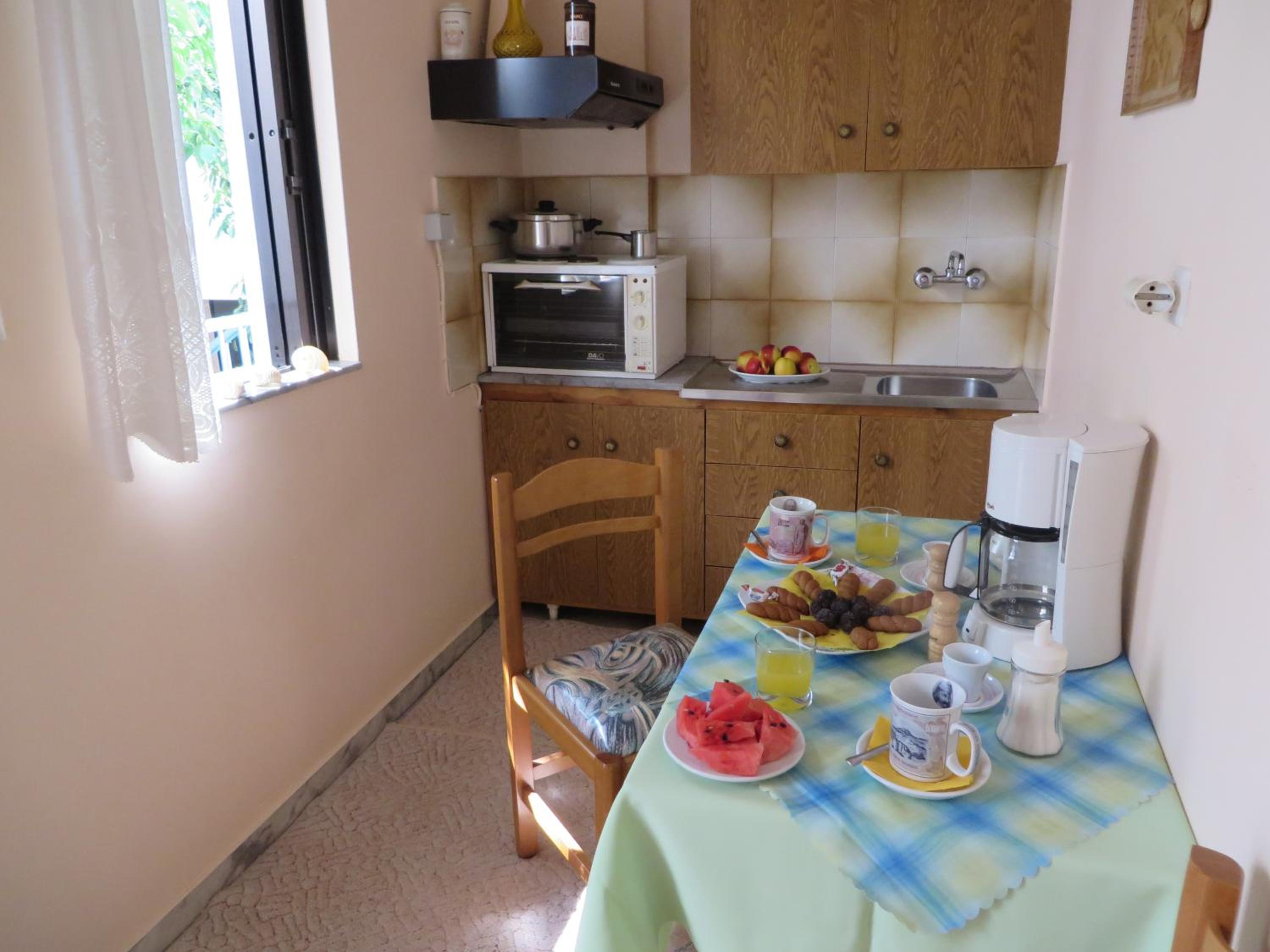 Family Studio with Balcony and Sea View photo 3