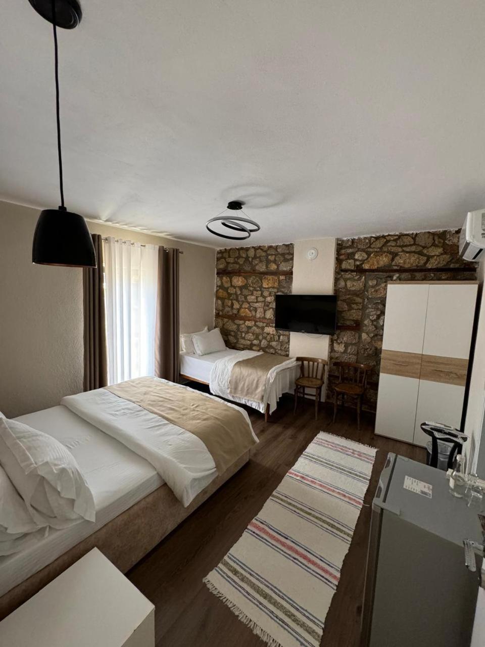 Triple Room with Balcony photo 2