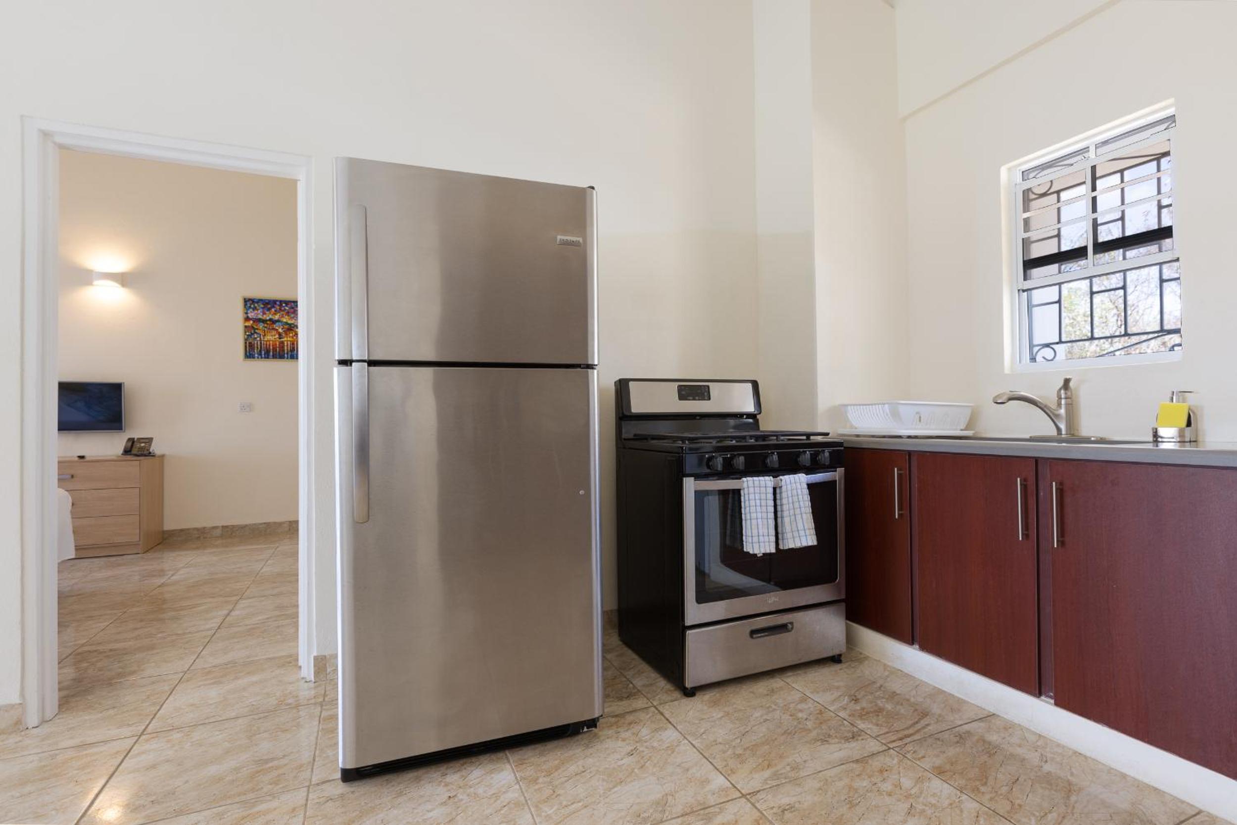 Hilltop Oceanview Suite