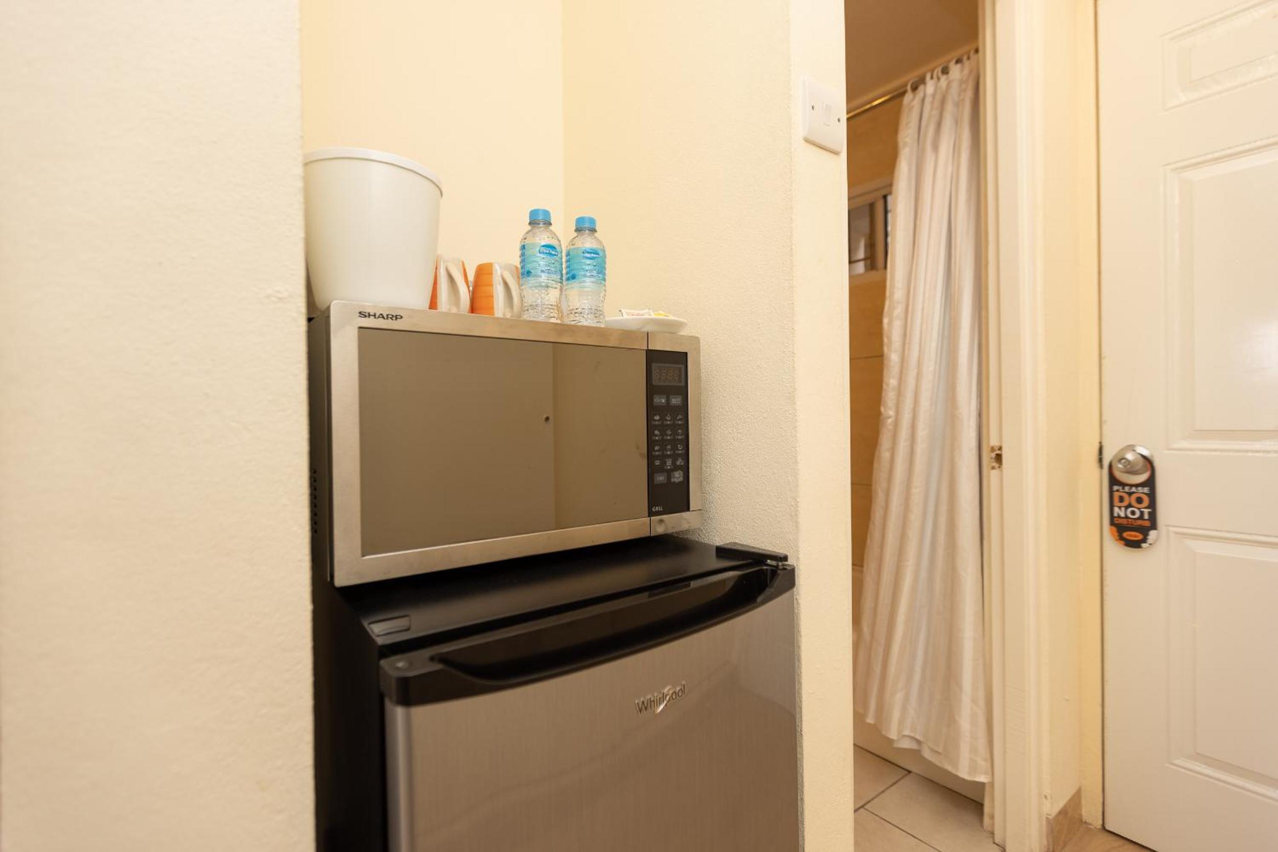 Hilltop Oceanview Room