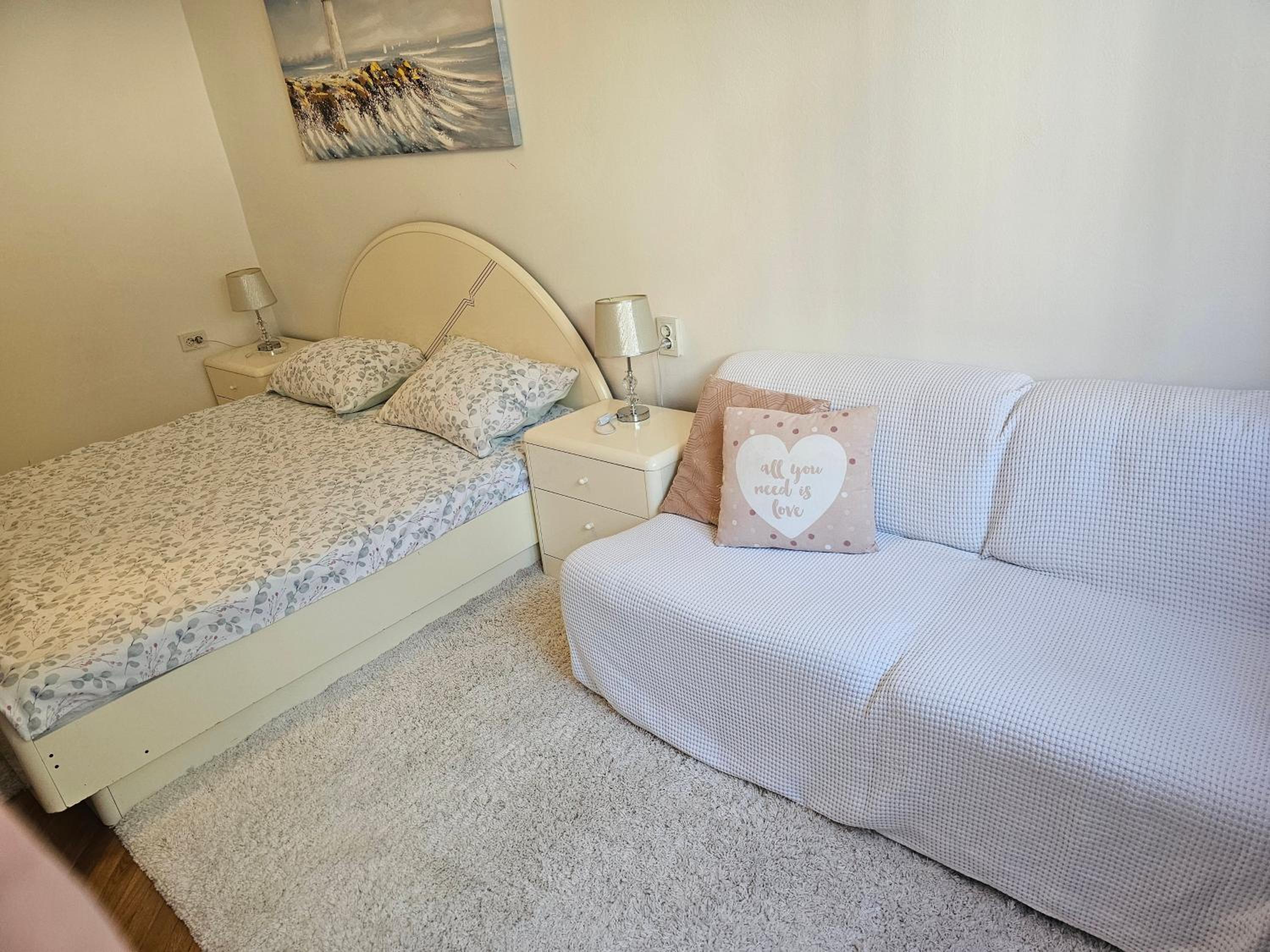 Three-Bedroom Apartment with Sea View photo 2