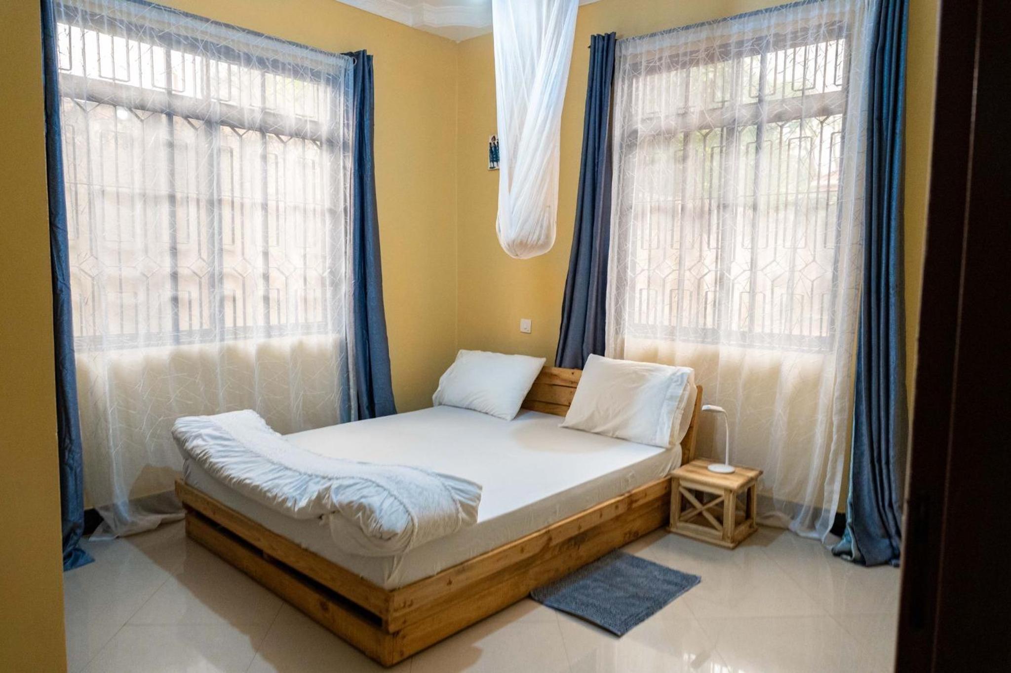 Budget Double Room photo 1