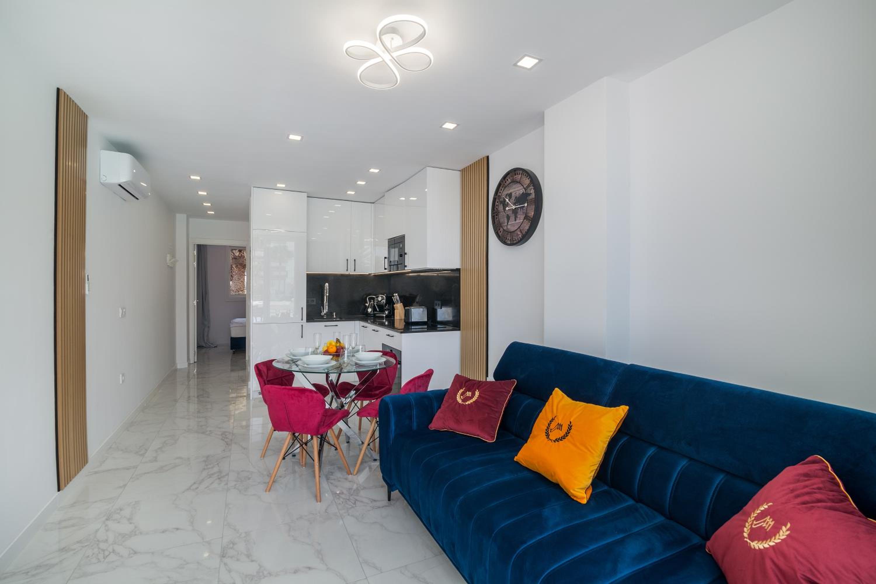Apartamento de una habitación con vista a la piscina