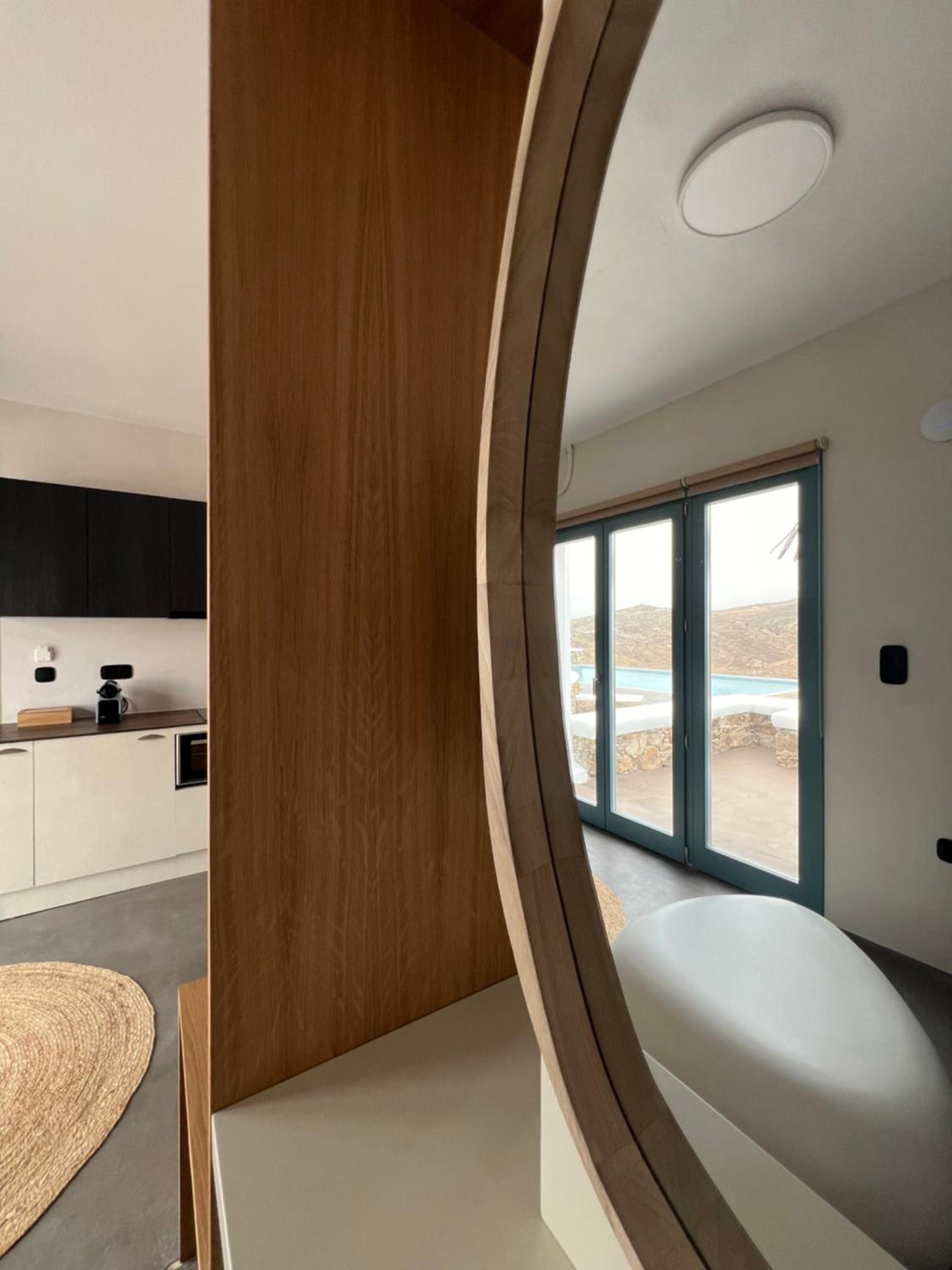 Deluxe Suite with Sea View