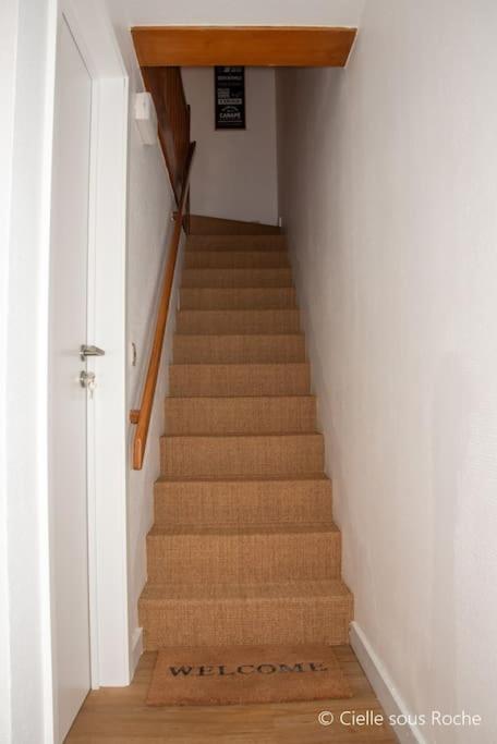 Three-Bedroom House photo 3